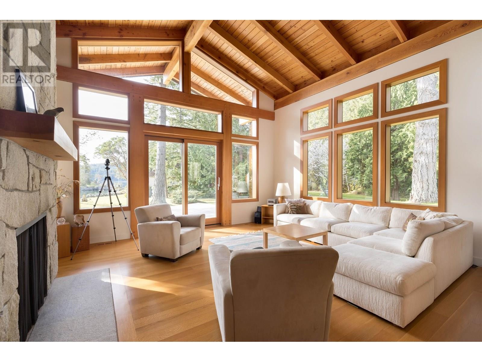 












Lot A-B TURNAGAIN ISLAND

,
Halfmoon Bay,




British Columbia
V7Z1B7

