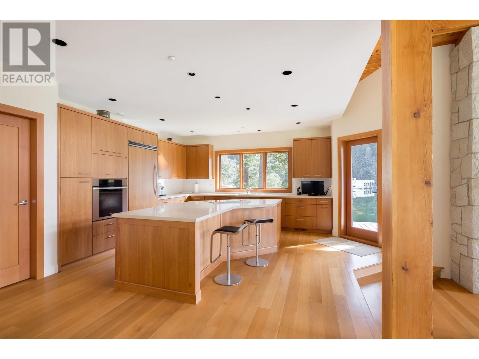 












Lot A-B TURNAGAIN ISLAND

,
Halfmoon Bay,




British Columbia
V7Z1B7

