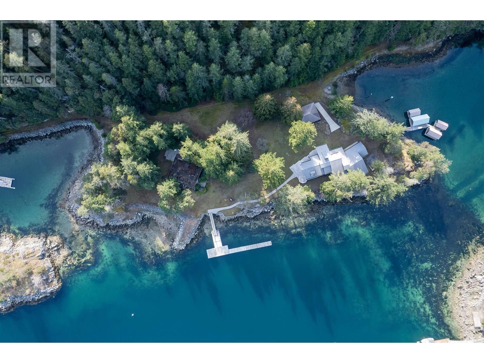 












Lot A-B TURNAGAIN ISLAND

,
Halfmoon Bay,




British Columbia
V7Z1B7

