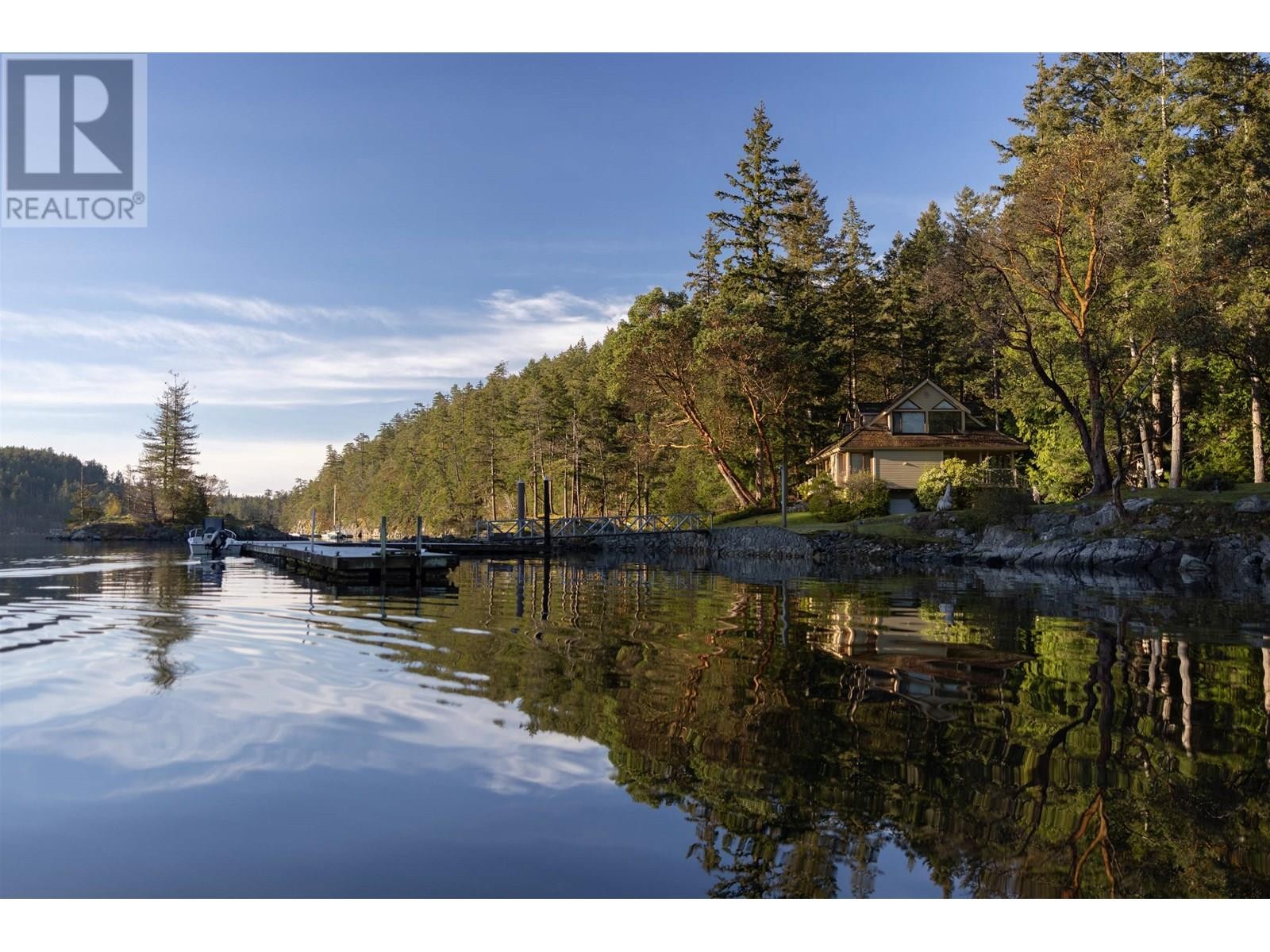 












Lot A-B TURNAGAIN ISLAND

,
Halfmoon Bay,




British Columbia
V7Z1B7

