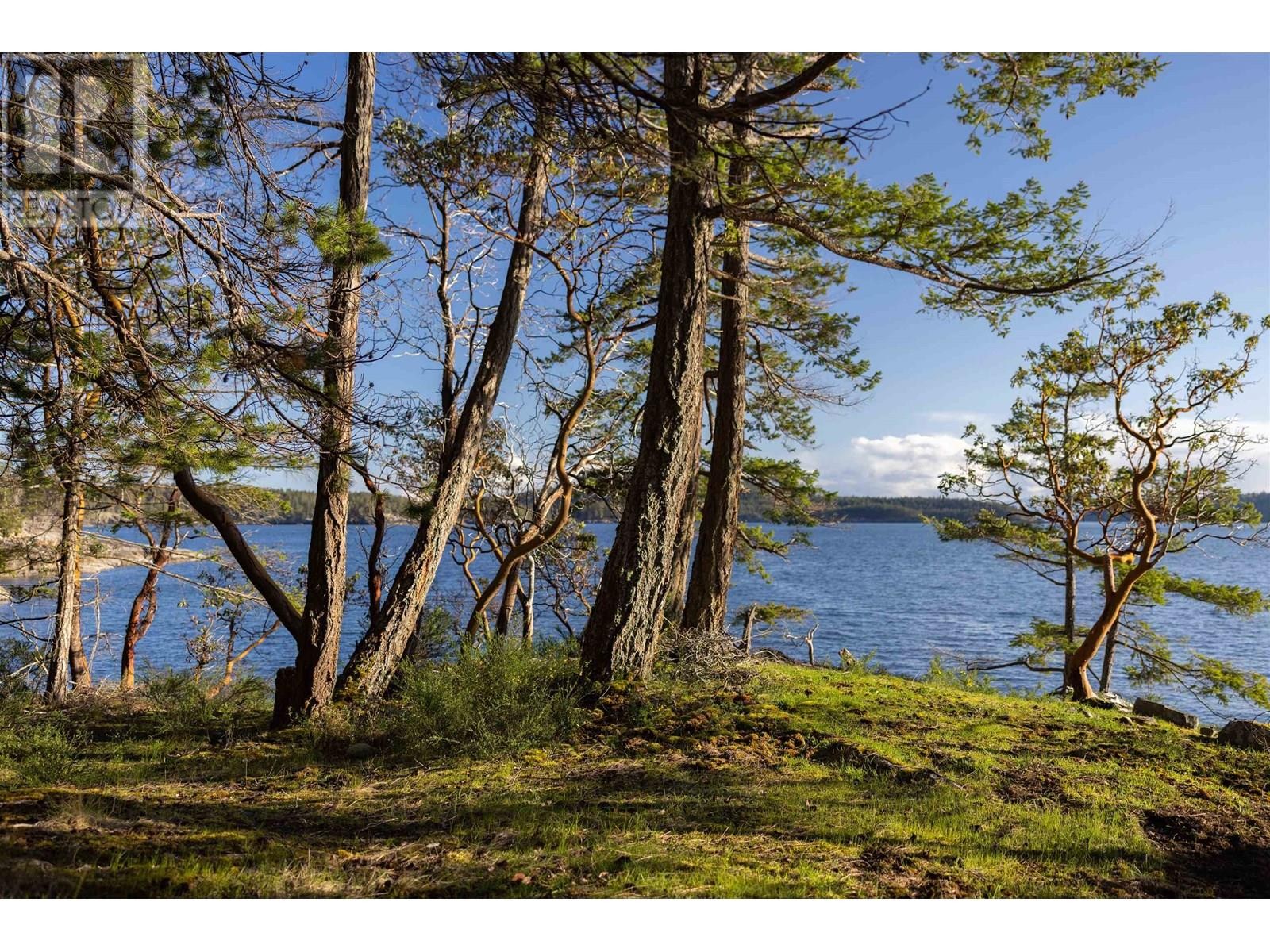 












Lot A-B TURNAGAIN ISLAND

,
Halfmoon Bay,




British Columbia
V7Z1B7

