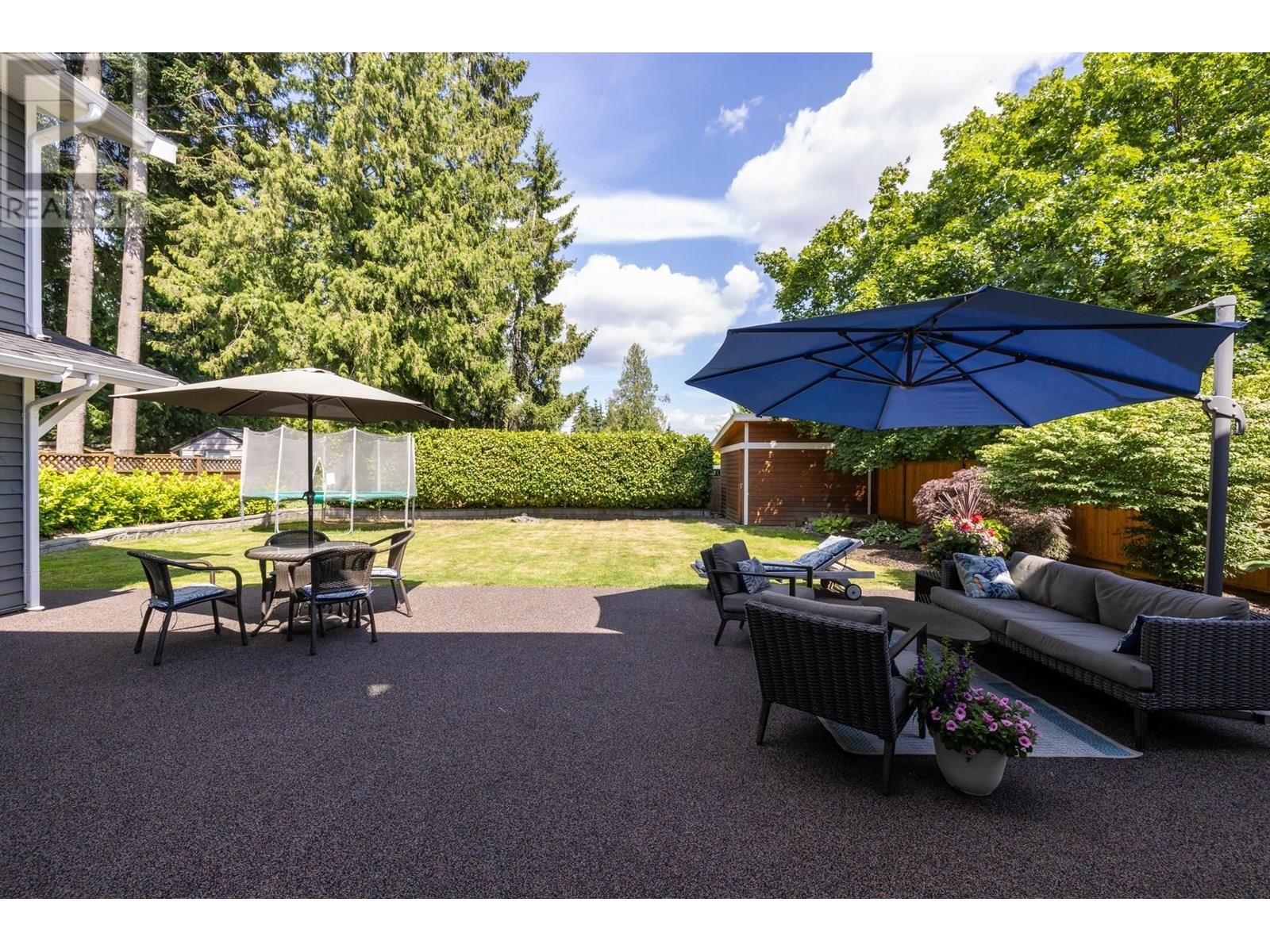 












2678 AILSA CRESCENT

,
North Vancouver,




British Columbia
V7K2B2

