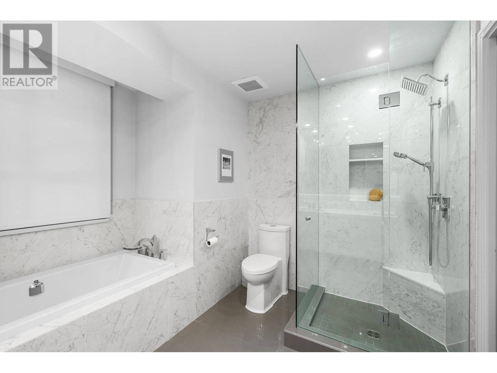 












700 1788 W 13TH AVENUE

,
Vancouver,




British Columbia
V6J2H1

