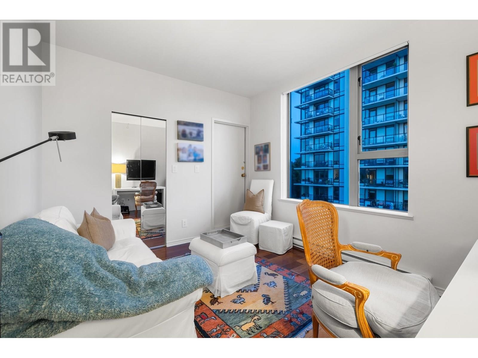 












700 1788 W 13TH AVENUE

,
Vancouver,




British Columbia
V6J2H1

