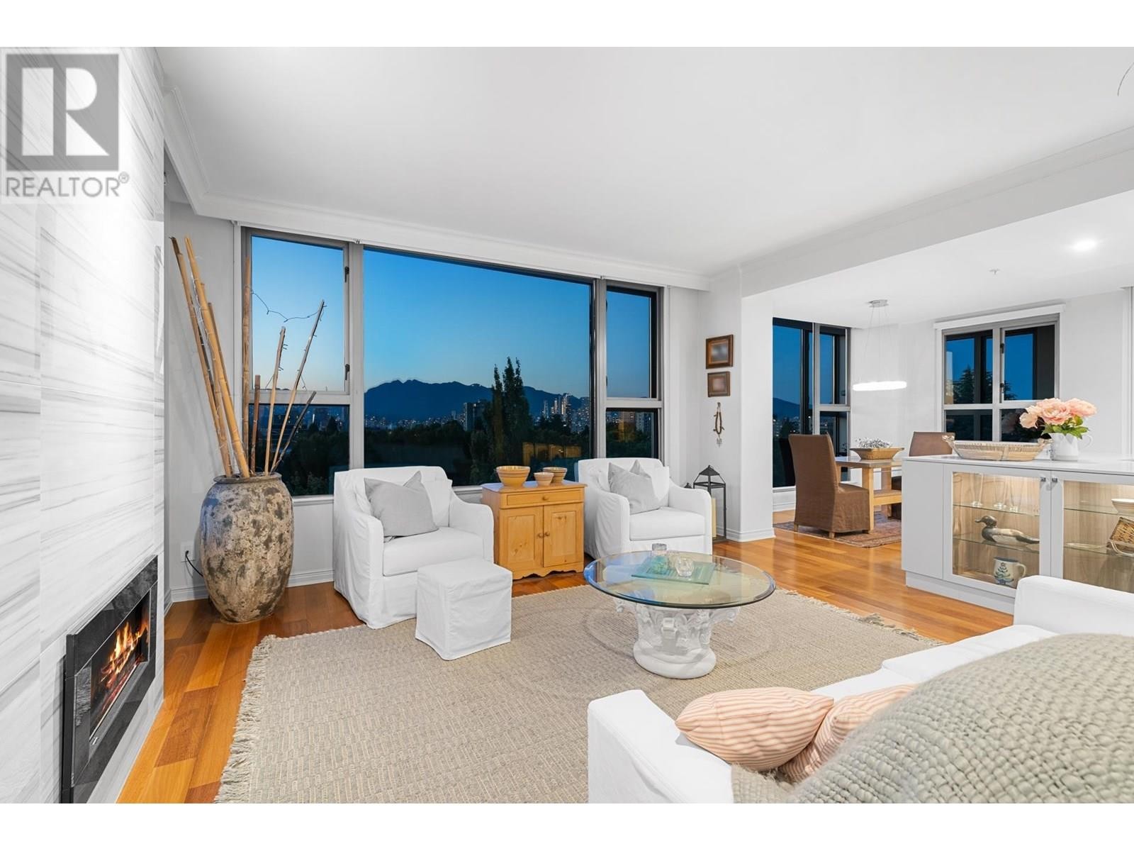 












700 1788 W 13TH AVENUE

,
Vancouver,




British Columbia
V6J2H1

