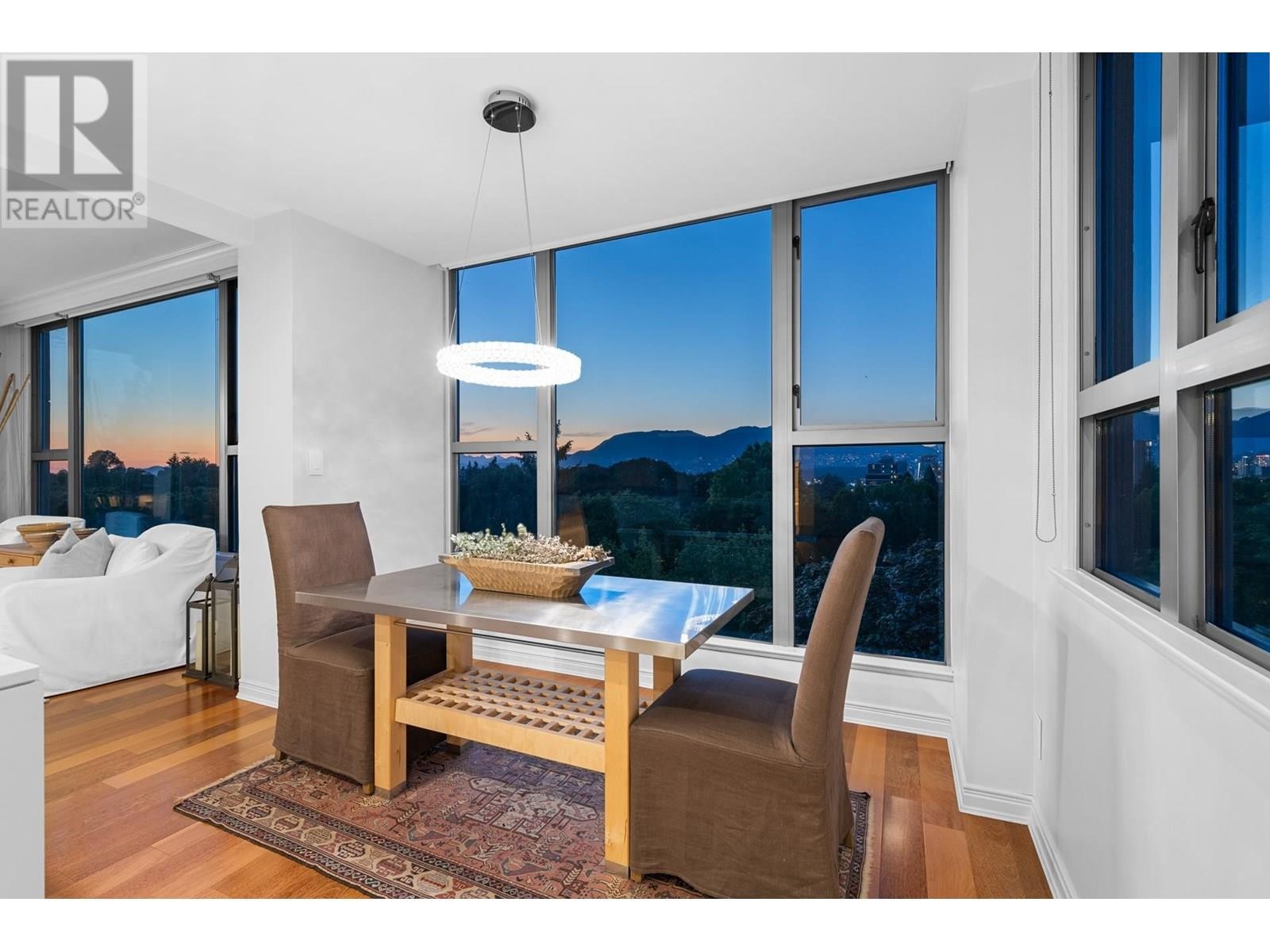 












700 1788 W 13TH AVENUE

,
Vancouver,




British Columbia
V6J2H1

