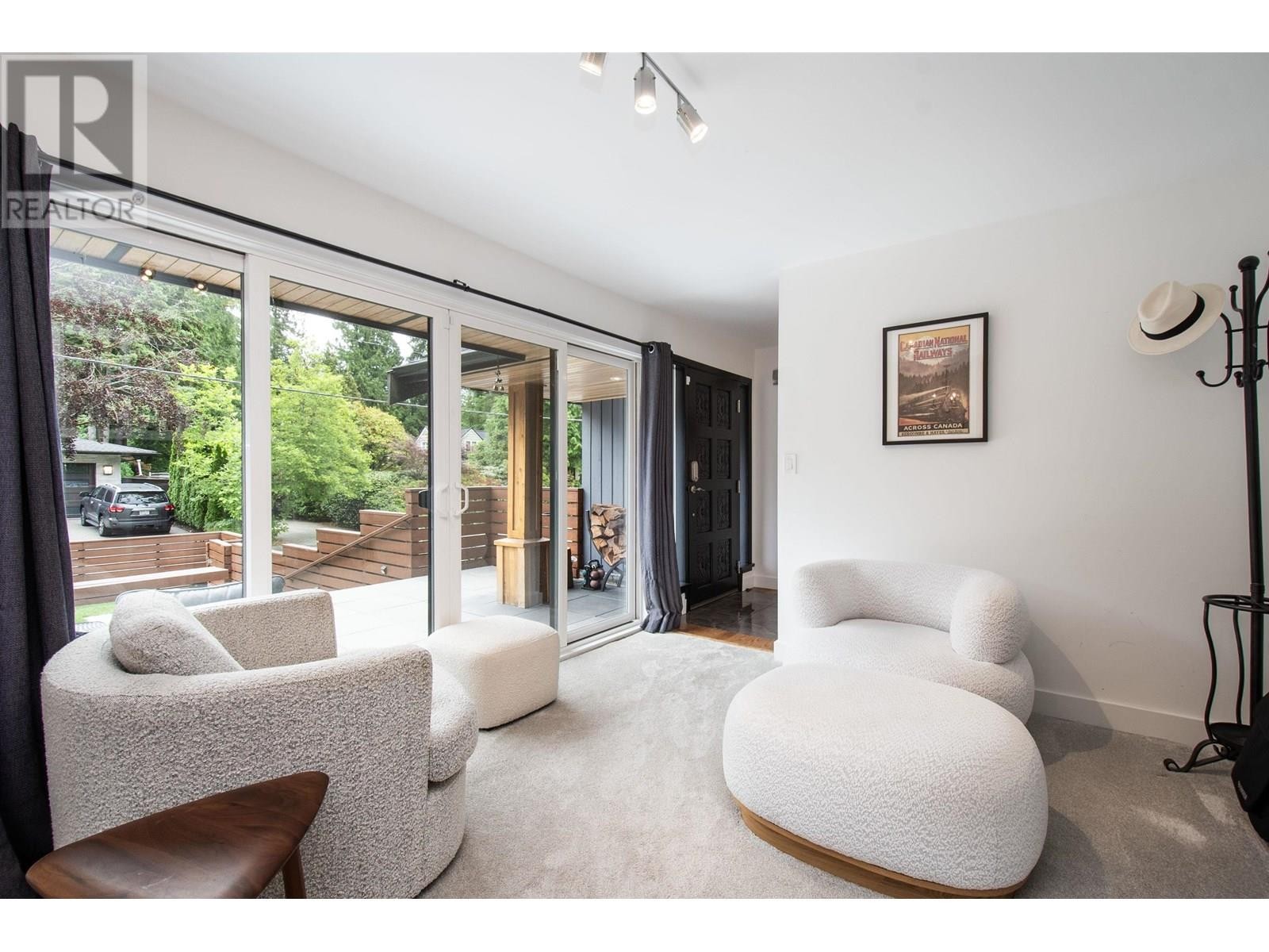 












3855 HILLCREST AVENUE

,
North Vancouver,




British Columbia
V7R4B7


