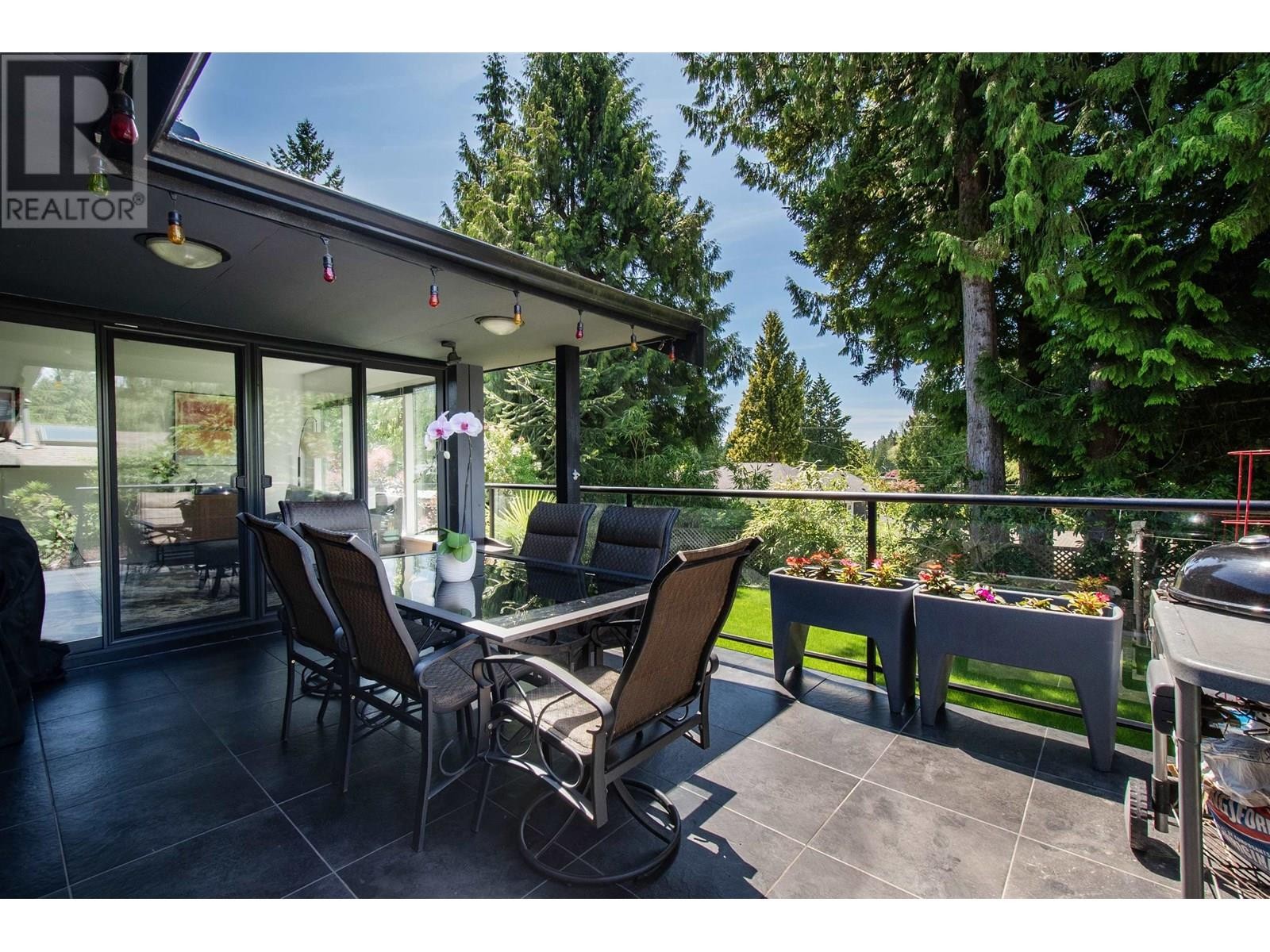 












3855 HILLCREST AVENUE

,
North Vancouver,




British Columbia
V7R4B7

