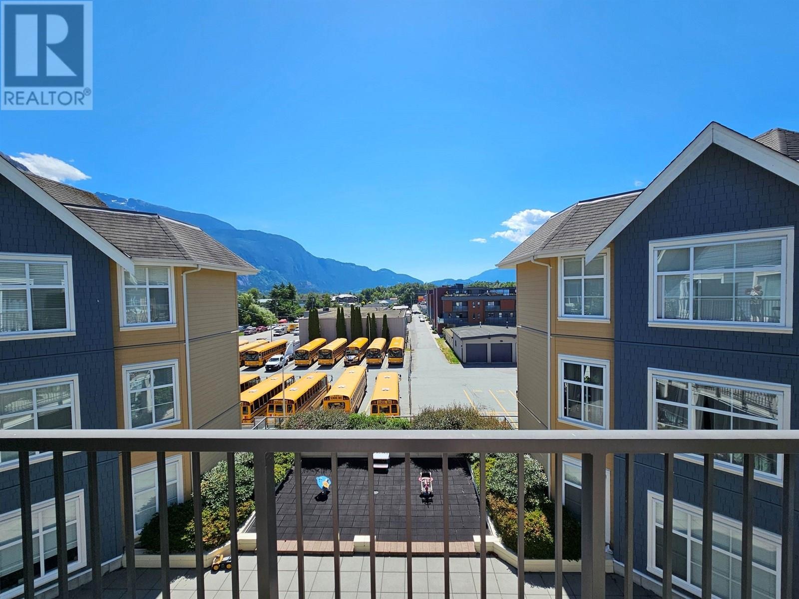 












418 1336 MAIN STREET

,
Squamish,




British Columbia
V8B0R2

