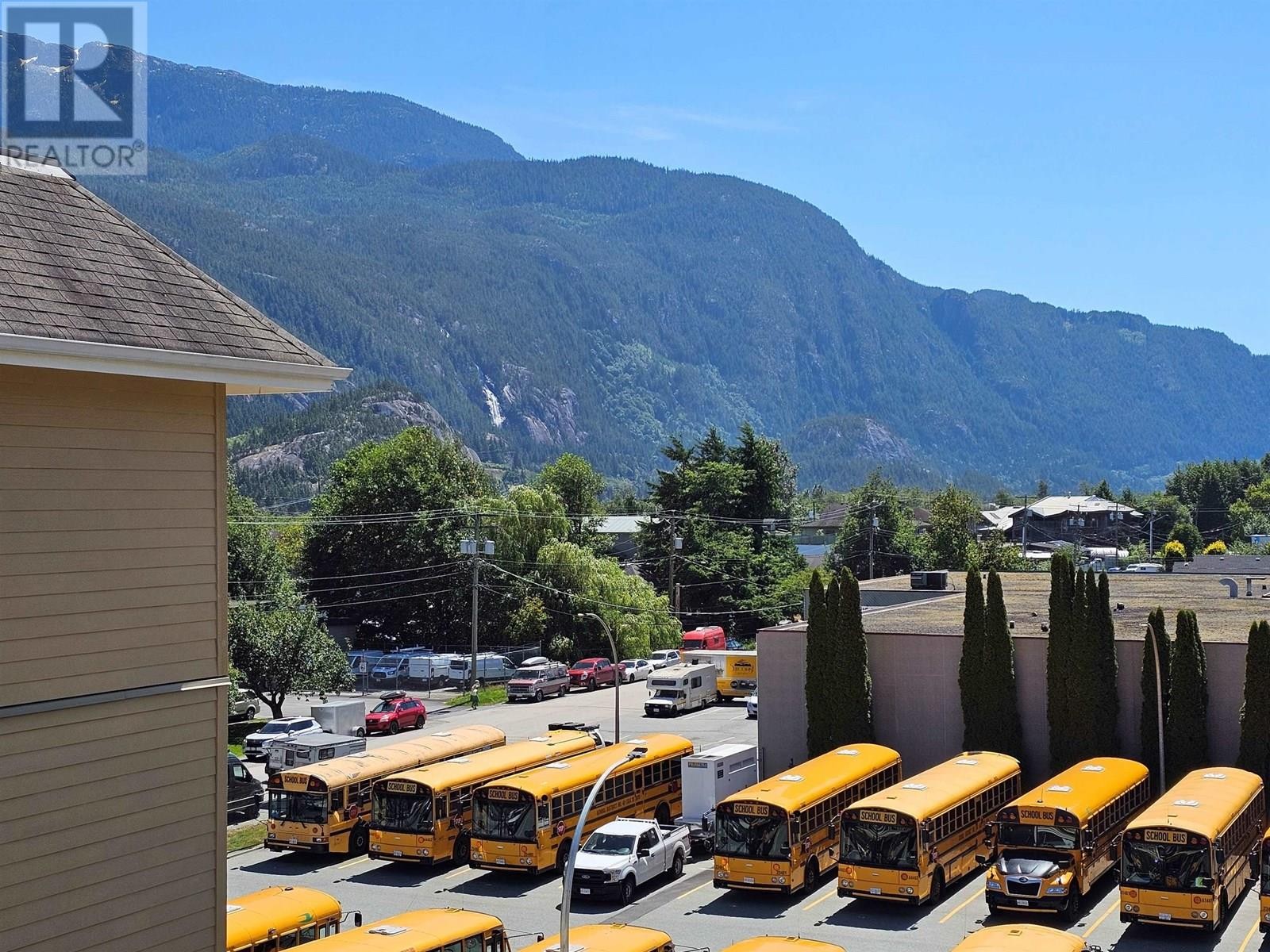 












418 1336 MAIN STREET

,
Squamish,




British Columbia
V8B0R2

