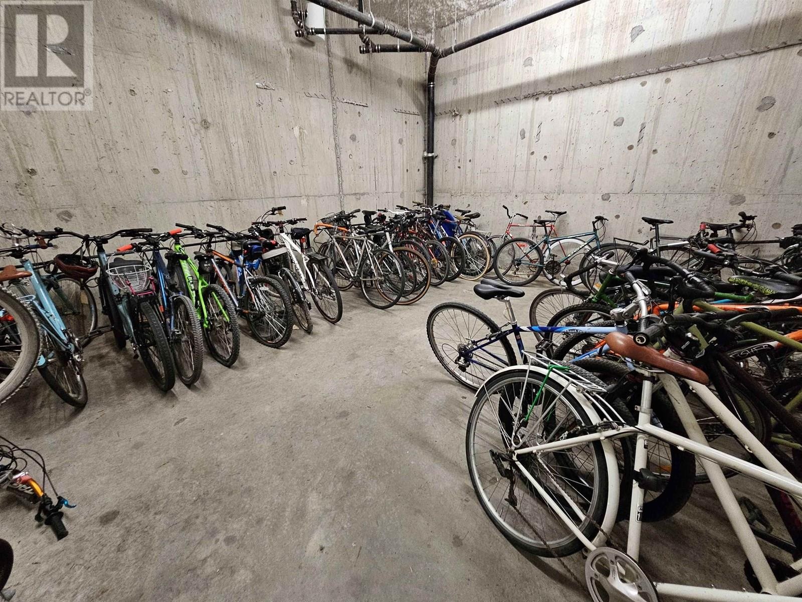 












418 1336 MAIN STREET

,
Squamish,




British Columbia
V8B0R2

