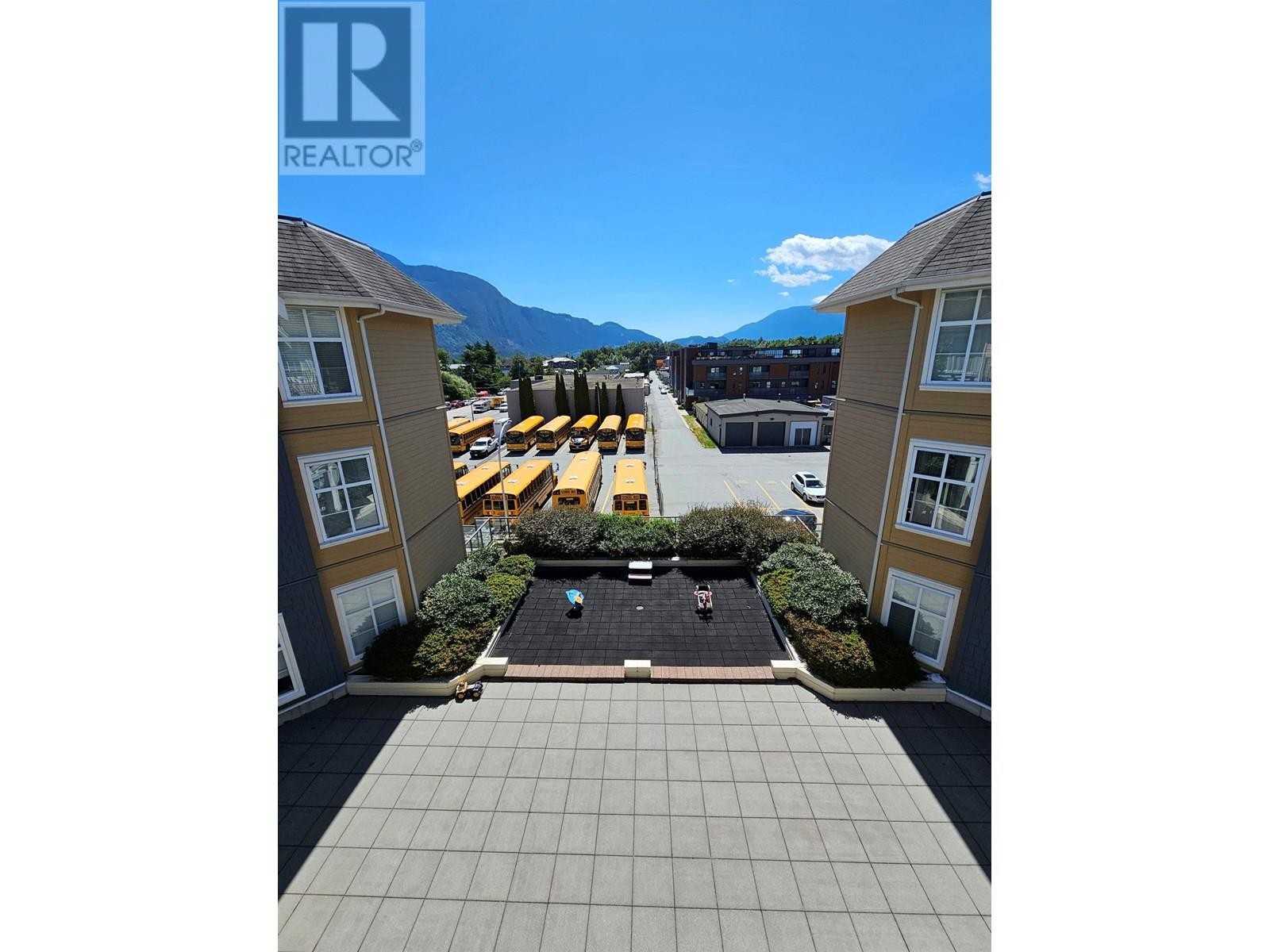 












418 1336 MAIN STREET

,
Squamish,




British Columbia
V8B0R2

