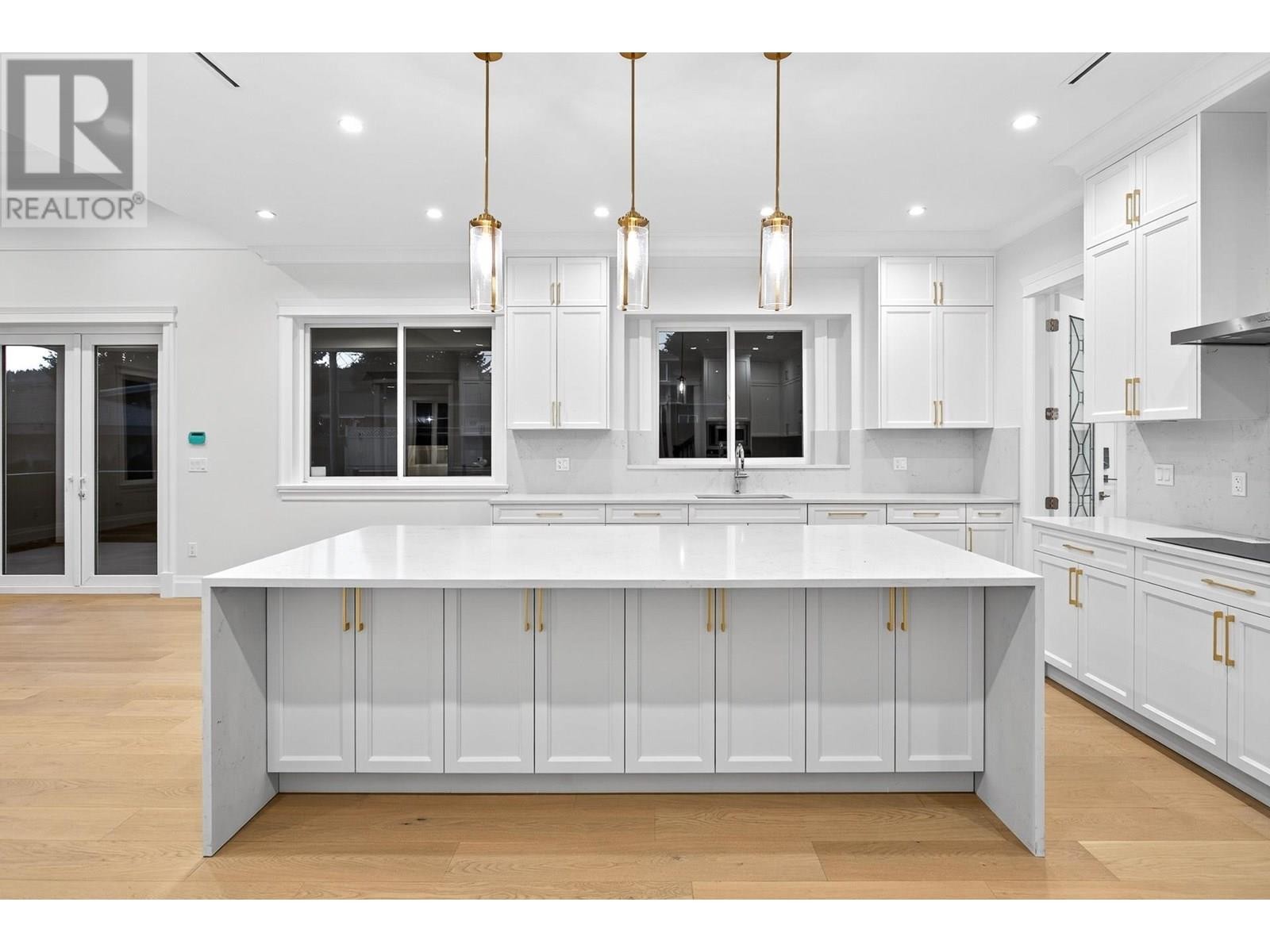 












9977 SULLIVAN STREET

,
Burnaby,




British Columbia
V3J1J1

