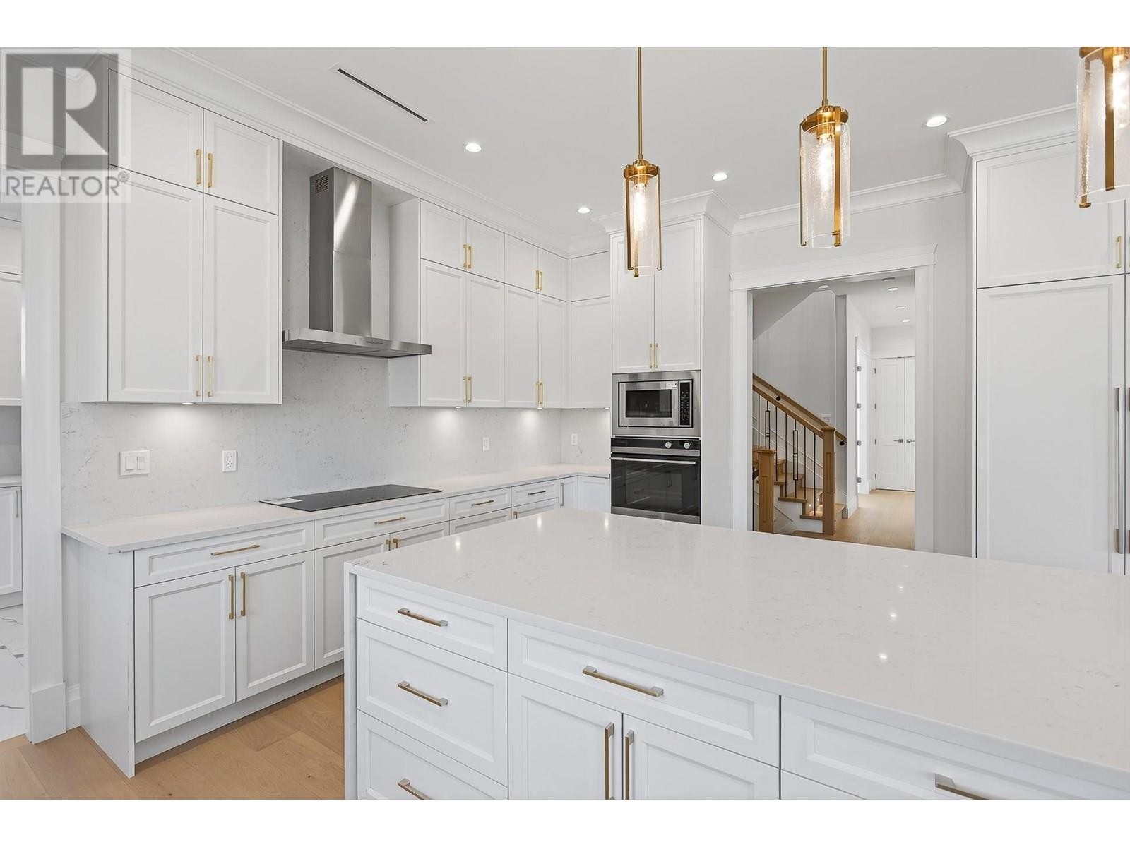 












9977 SULLIVAN STREET

,
Burnaby,




British Columbia
V3J1J1

