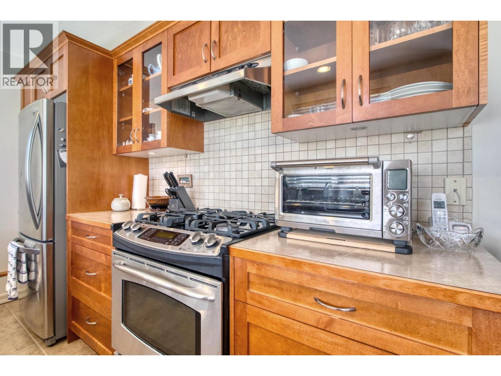 












13282 KEELSON ROAD

,
Garden Bay,




British Columbia
V0N1S1

