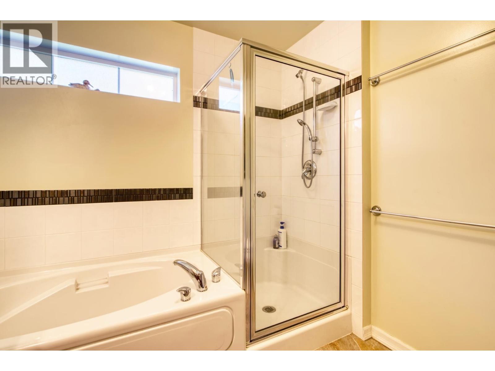 












13282 KEELSON ROAD

,
Garden Bay,




British Columbia
V0N1S1

