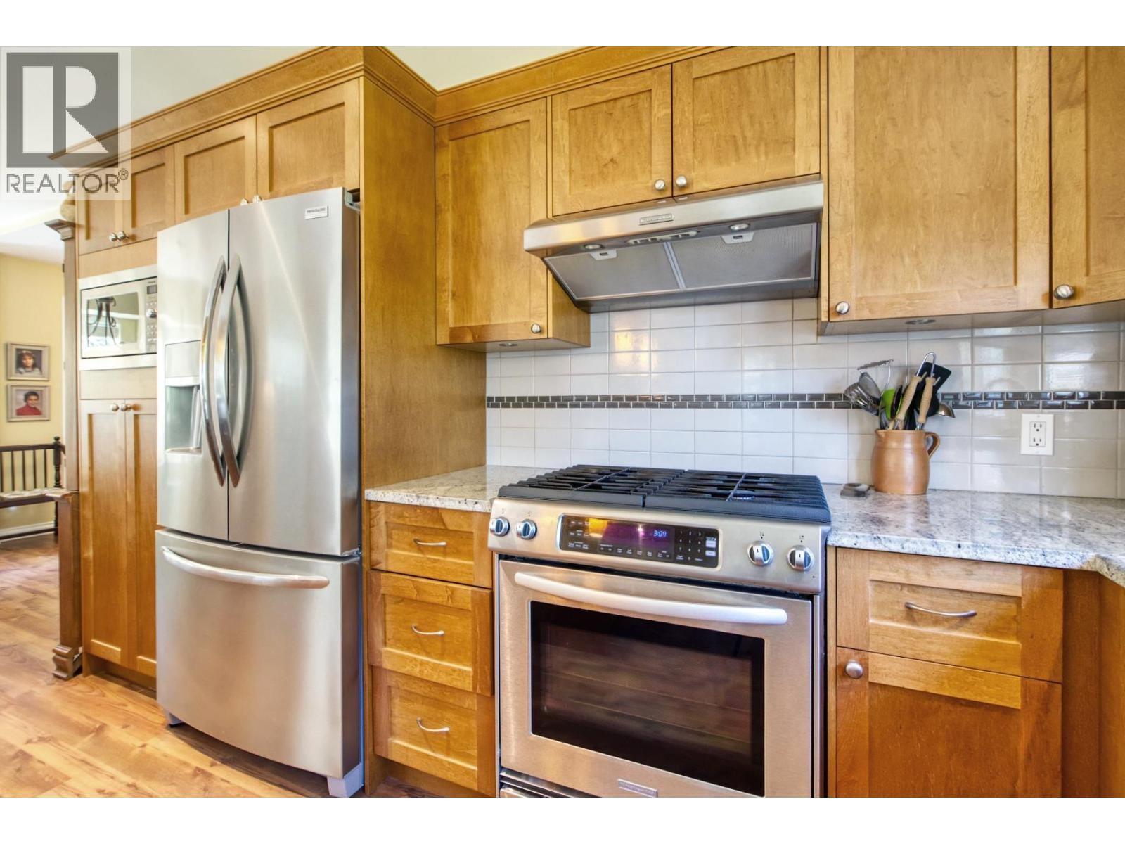 












13282 KEELSON ROAD

,
Garden Bay,




British Columbia
V0N1S1

