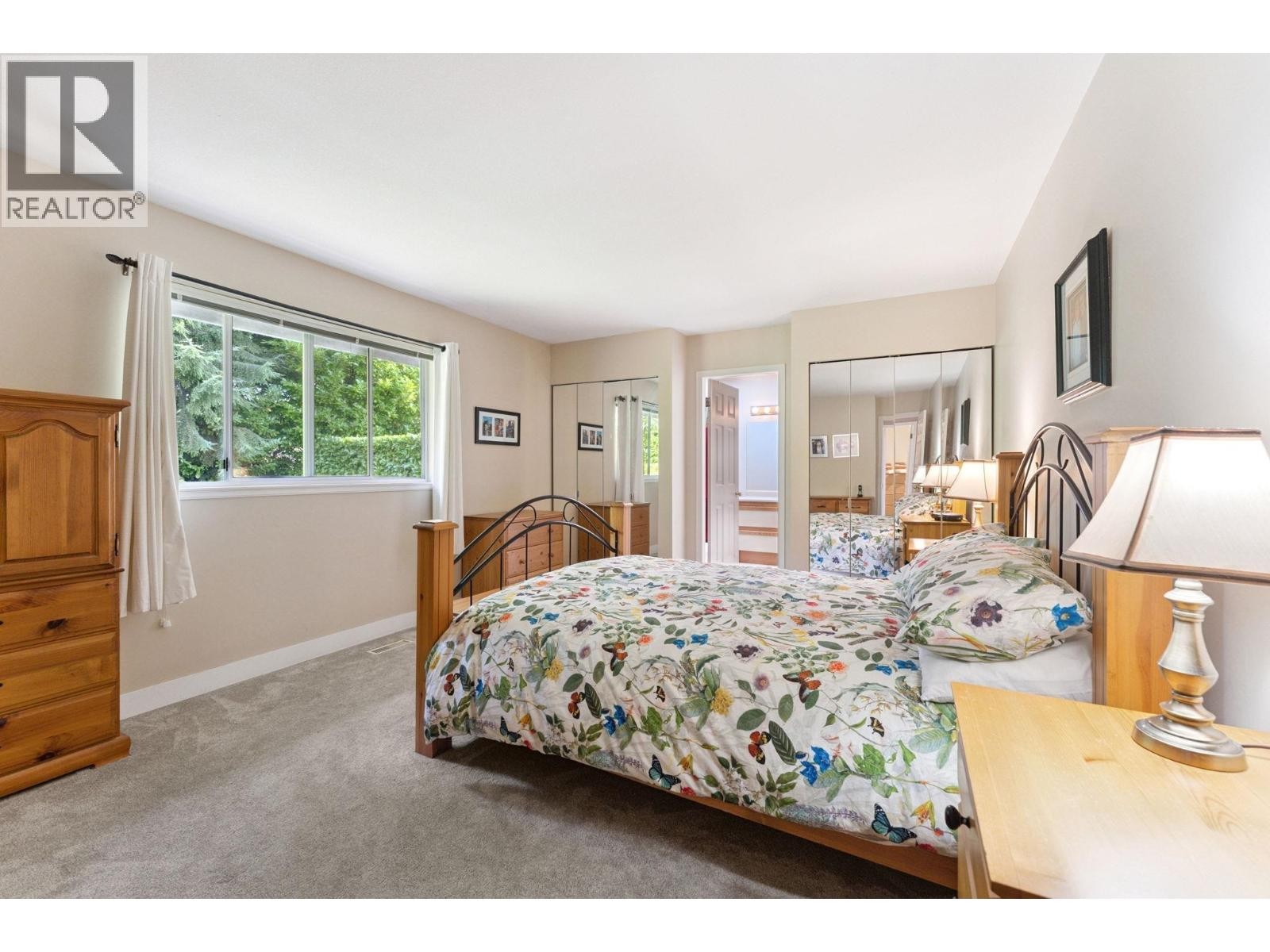 












1084 CHAMBERLAIN DRIVE

,
North Vancouver,




British Columbia
V7K1N9

