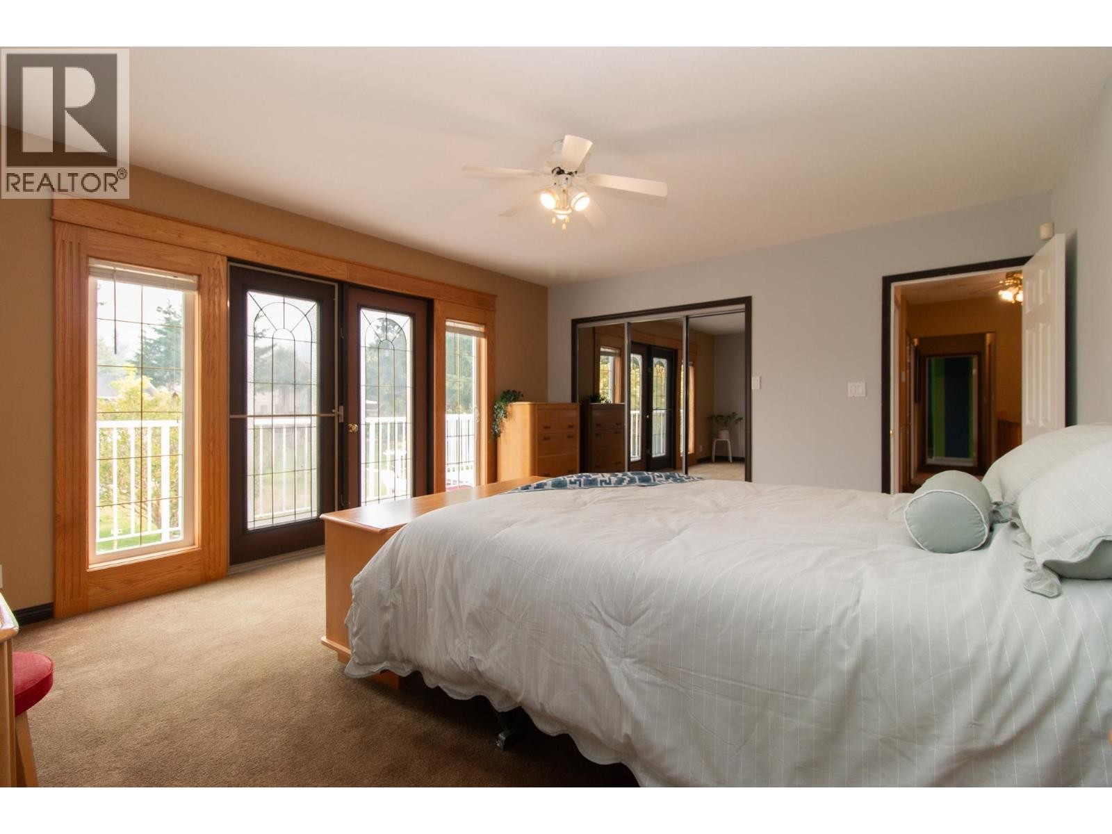 












40258 KALODON ROAD

,
Squamish,




British Columbia
V8B0G2

