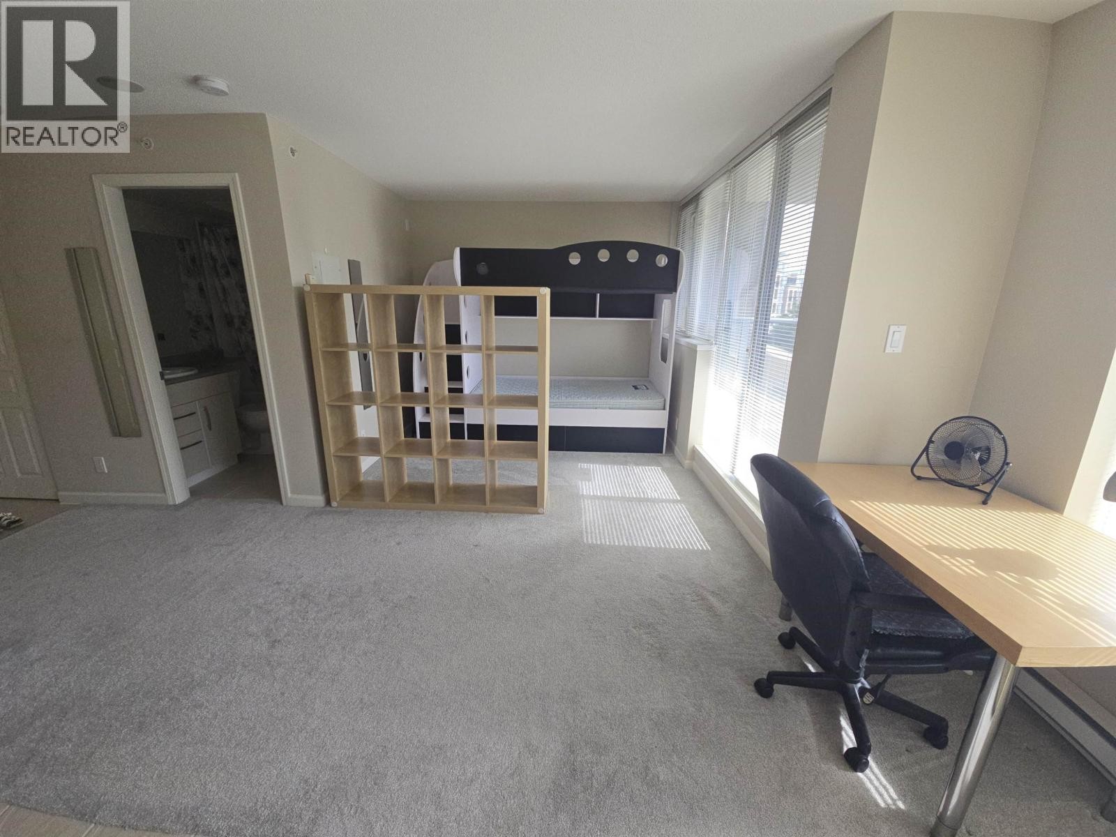 












311 9288 UNIVERSITY CRESCENT

,
Burnaby,




British Columbia
V5A4X7

