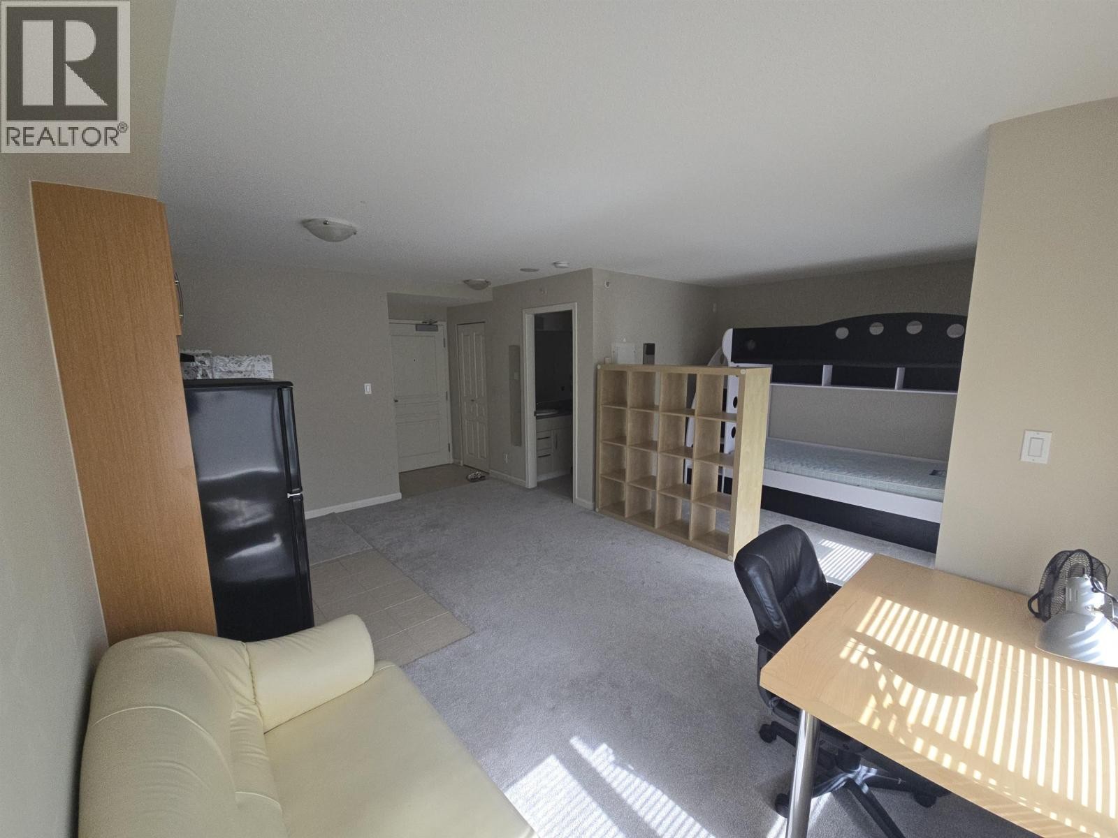 












311 9288 UNIVERSITY CRESCENT

,
Burnaby,




British Columbia
V5A4X7


