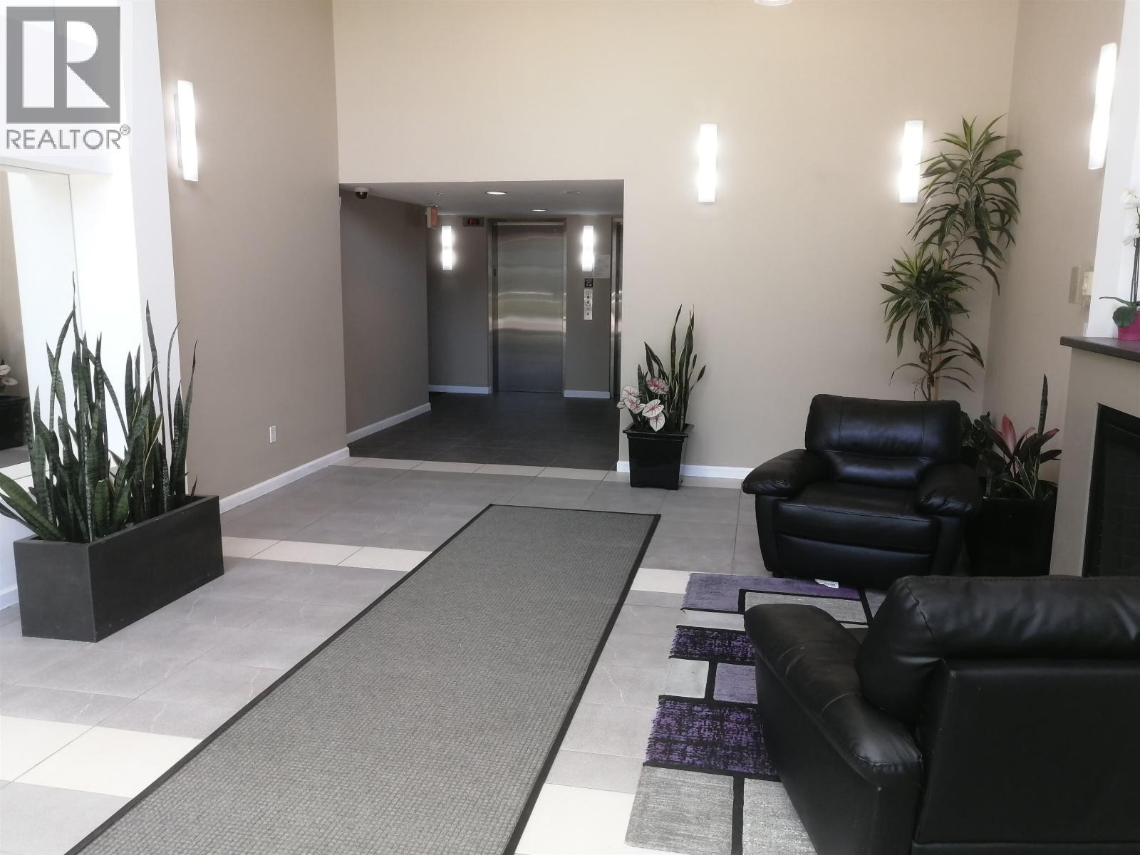 












311 9288 UNIVERSITY CRESCENT

,
Burnaby,




British Columbia
V5A4X7

