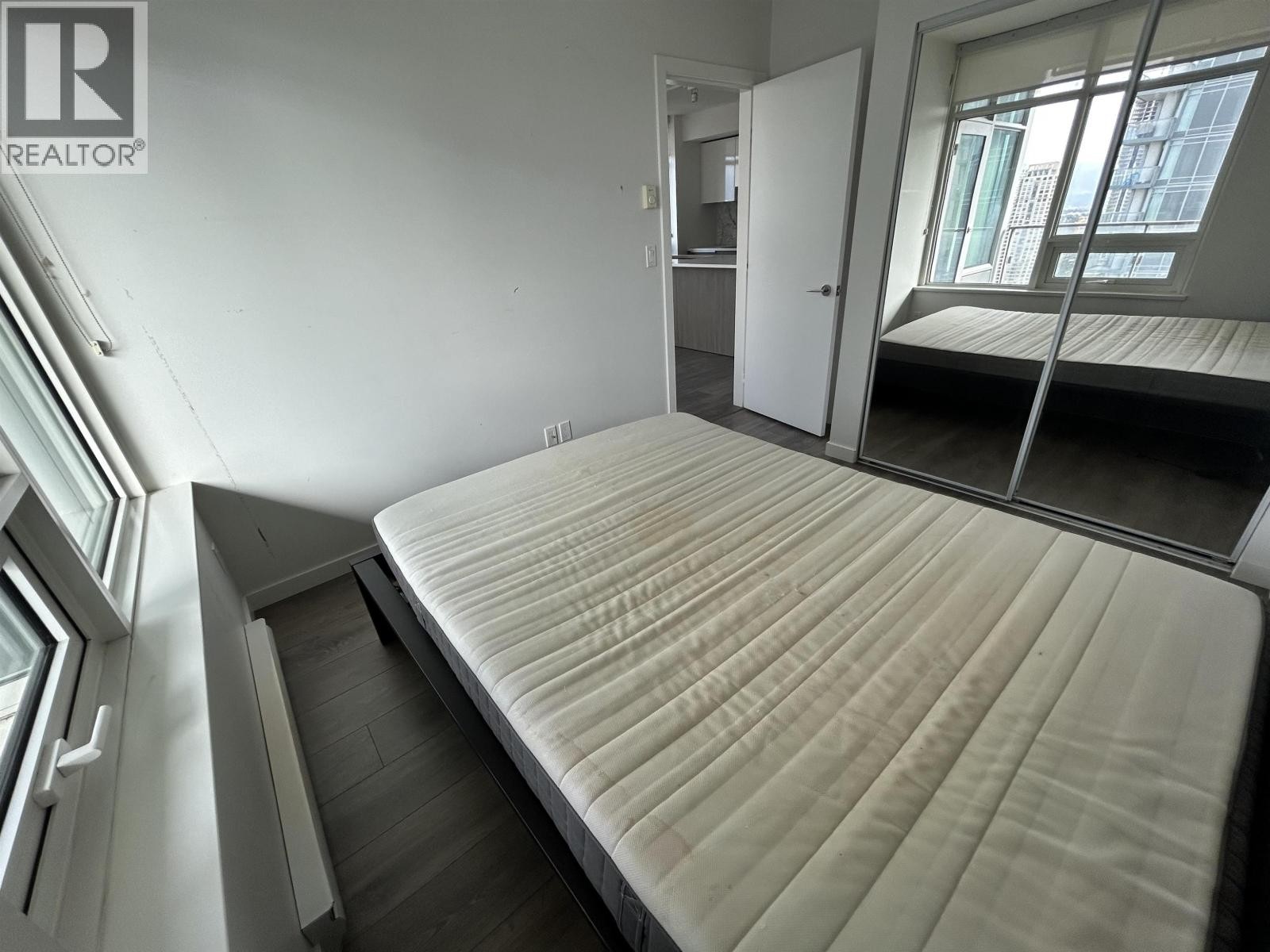












2209 6461 TELFORD AVENUE

,
Burnaby,




British Columbia
V5H0B7

