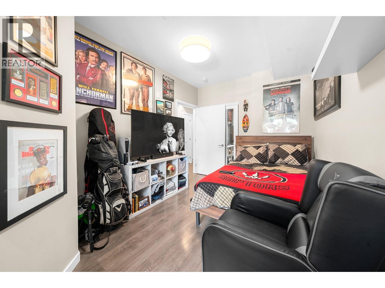 












411 38033 SECOND AVENUE

,
Squamish,




British Columbia
V8B0C4

