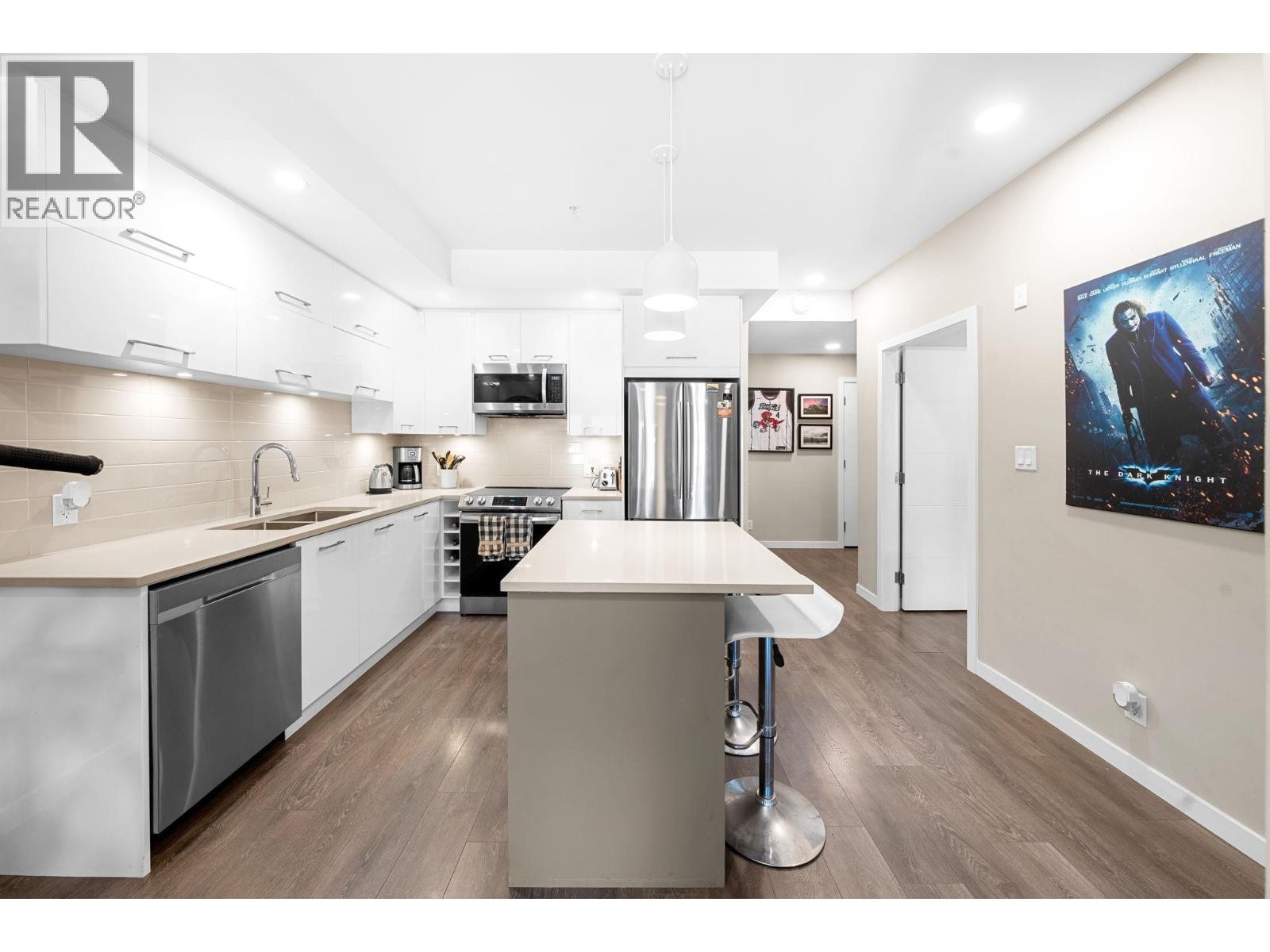 












411 38033 SECOND AVENUE

,
Squamish,




British Columbia
V8B0C4

