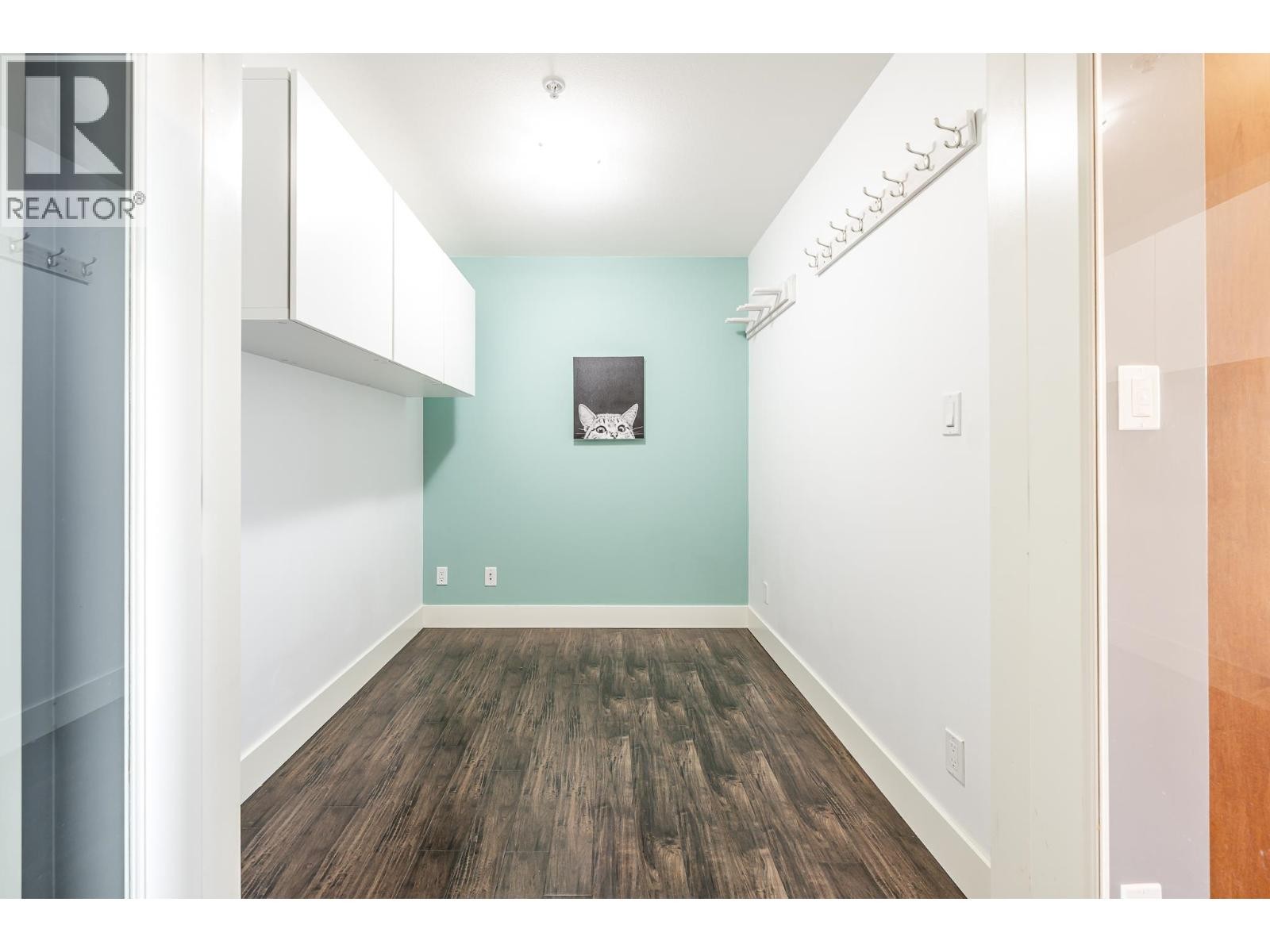 












521 1211 VILLAGE GREEN WAY

,
Squamish,




British Columbia
V8B0R7


