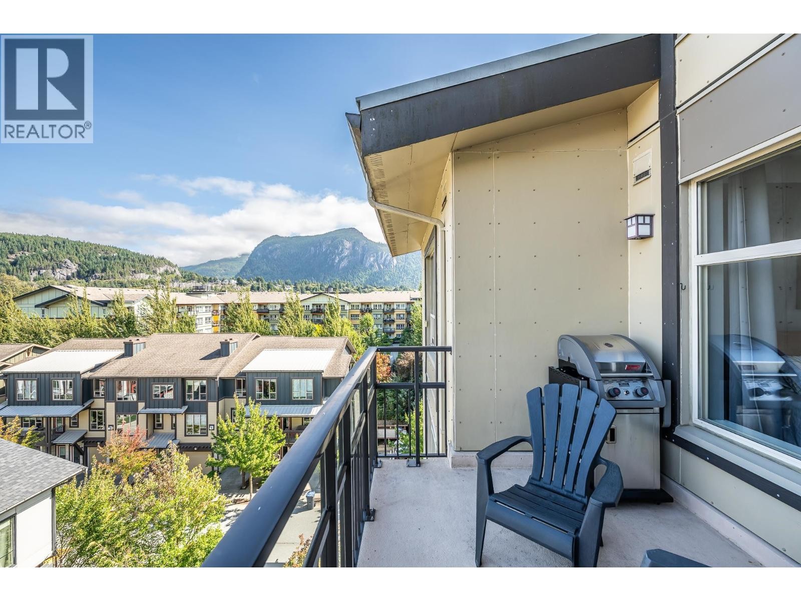 












521 1211 VILLAGE GREEN WAY

,
Squamish,




British Columbia
V8B0R7

