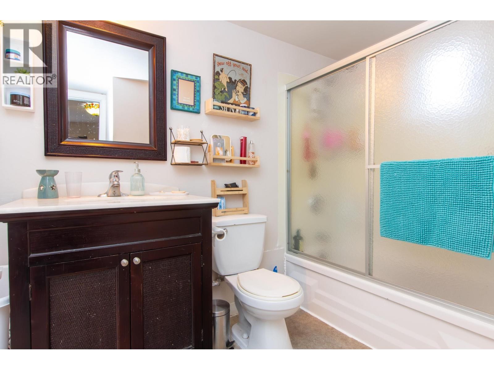 












35 38175 WESTWAY AVENUE

,
Squamish,




British Columbia
V8B0A5

