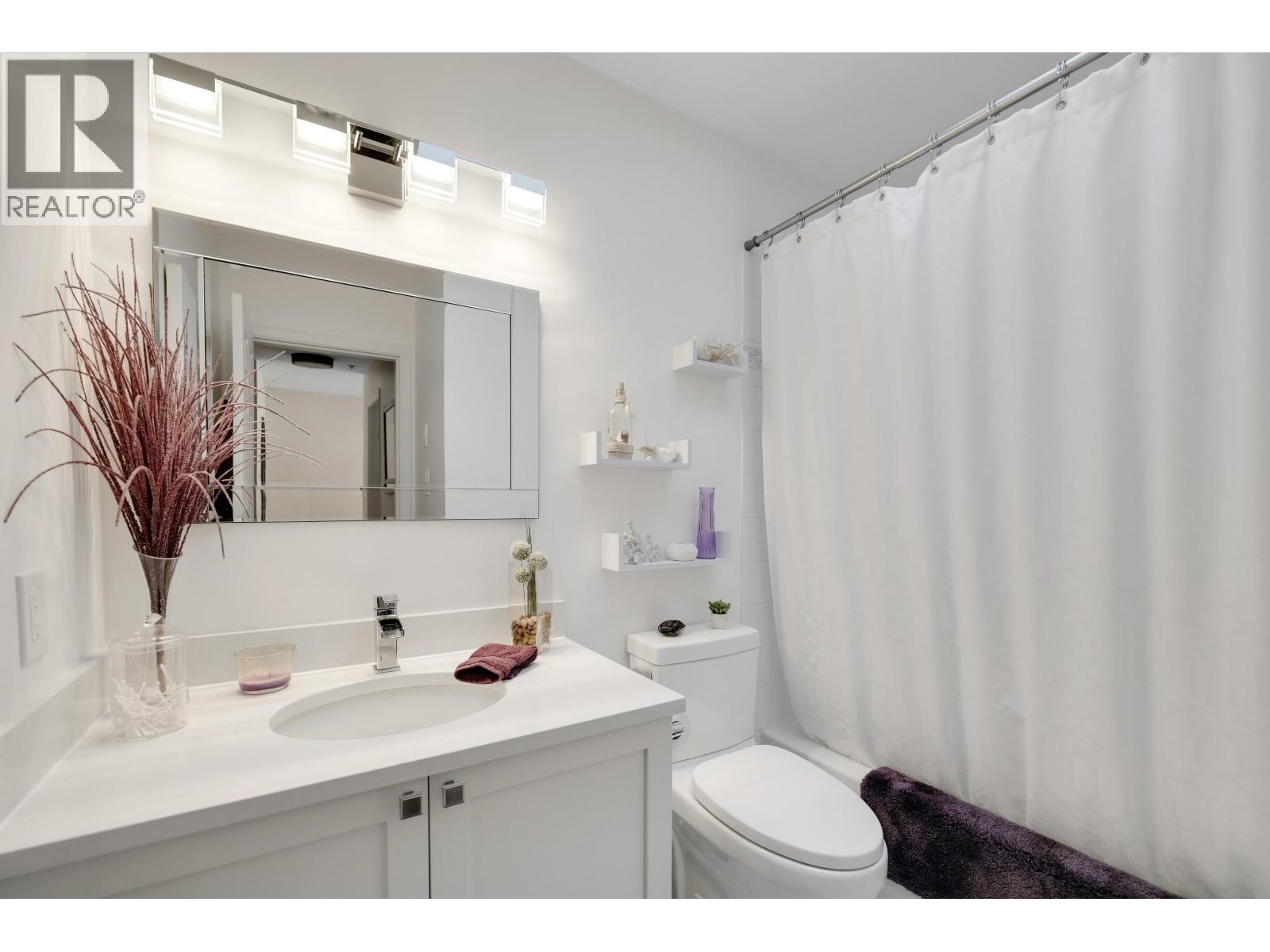 












10 2401 MAMQUAM ROAD

,
Squamish,




British Columbia
V8B0H6


