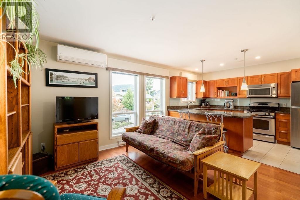 












3 1233 MAIN STREET

,
Squamish,




British Columbia
V8B0P7

