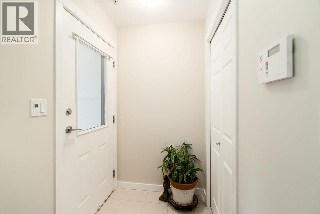 












3 1233 MAIN STREET

,
Squamish,




British Columbia
V8B0P7

