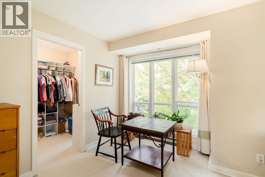 












3 1233 MAIN STREET

,
Squamish,




British Columbia
V8B0P7

