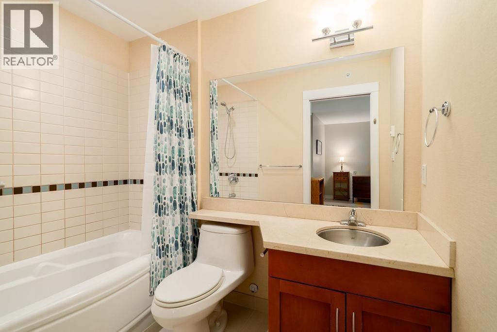 












3 1233 MAIN STREET

,
Squamish,




British Columbia
V8B0P7

