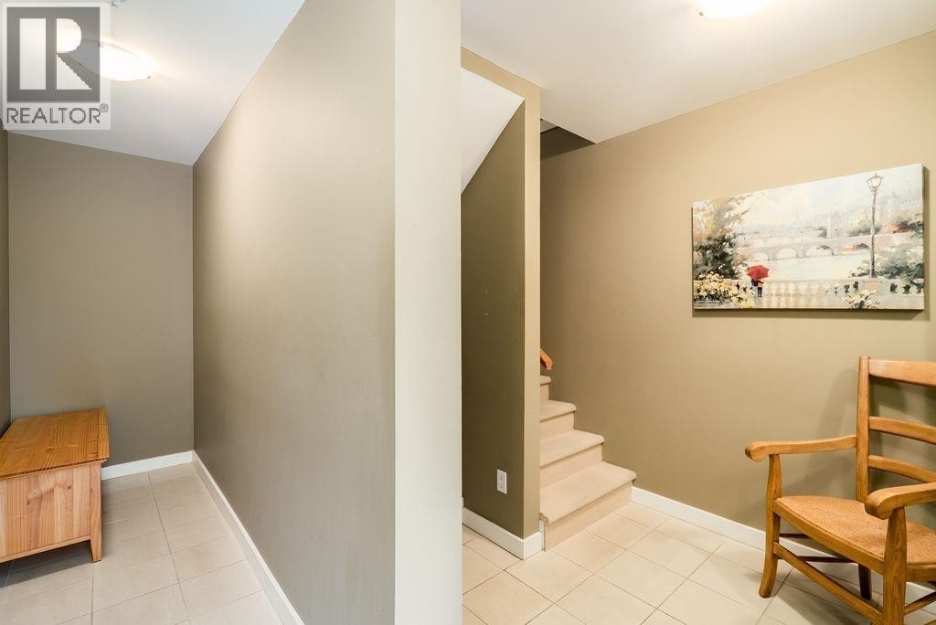 












3 1233 MAIN STREET

,
Squamish,




British Columbia
V8B0P7

