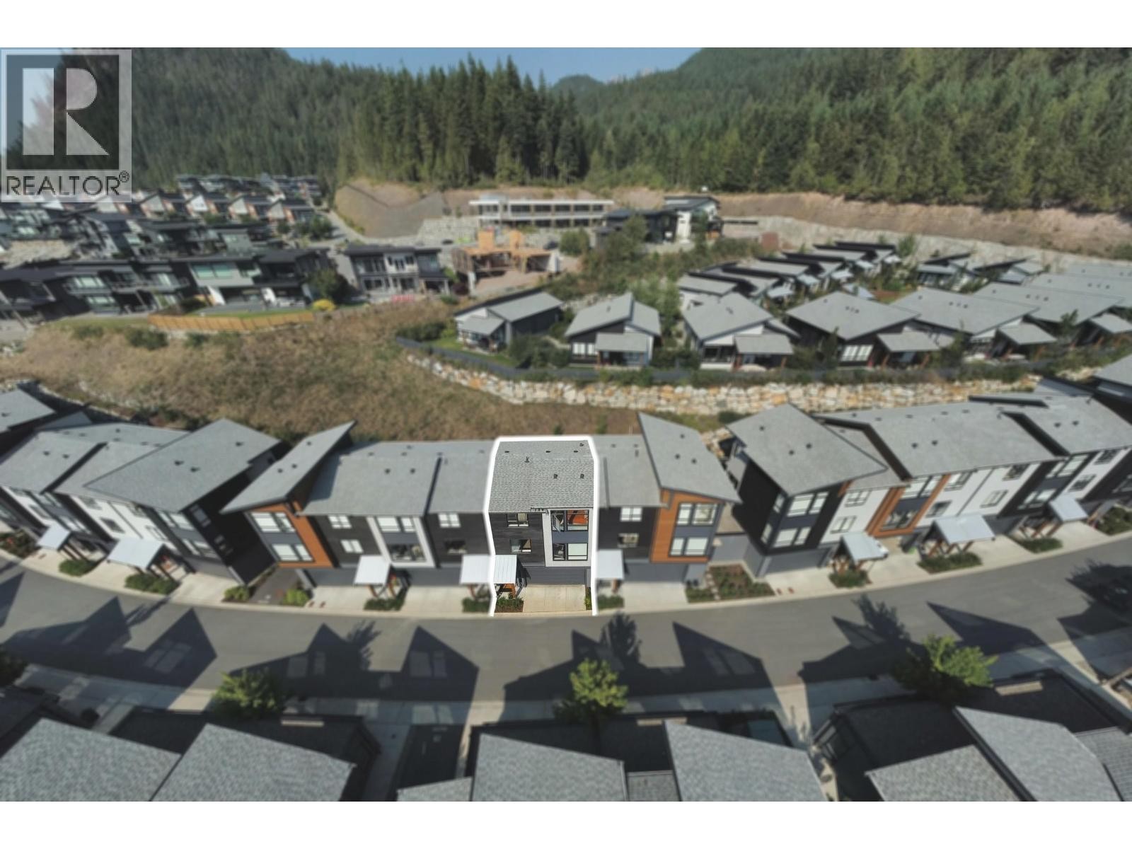 












41224 HIGHLINE PLACE

,
Squamish,




British Columbia
V8B1C2

