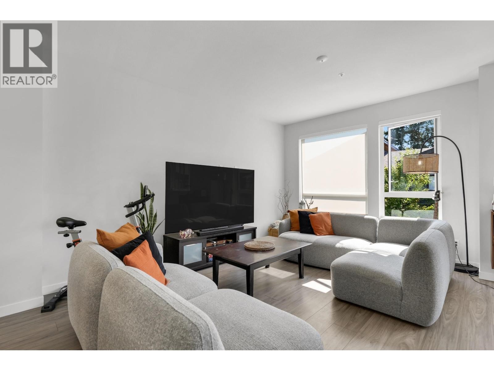 












41224 HIGHLINE PLACE

,
Squamish,




British Columbia
V8B1C2

