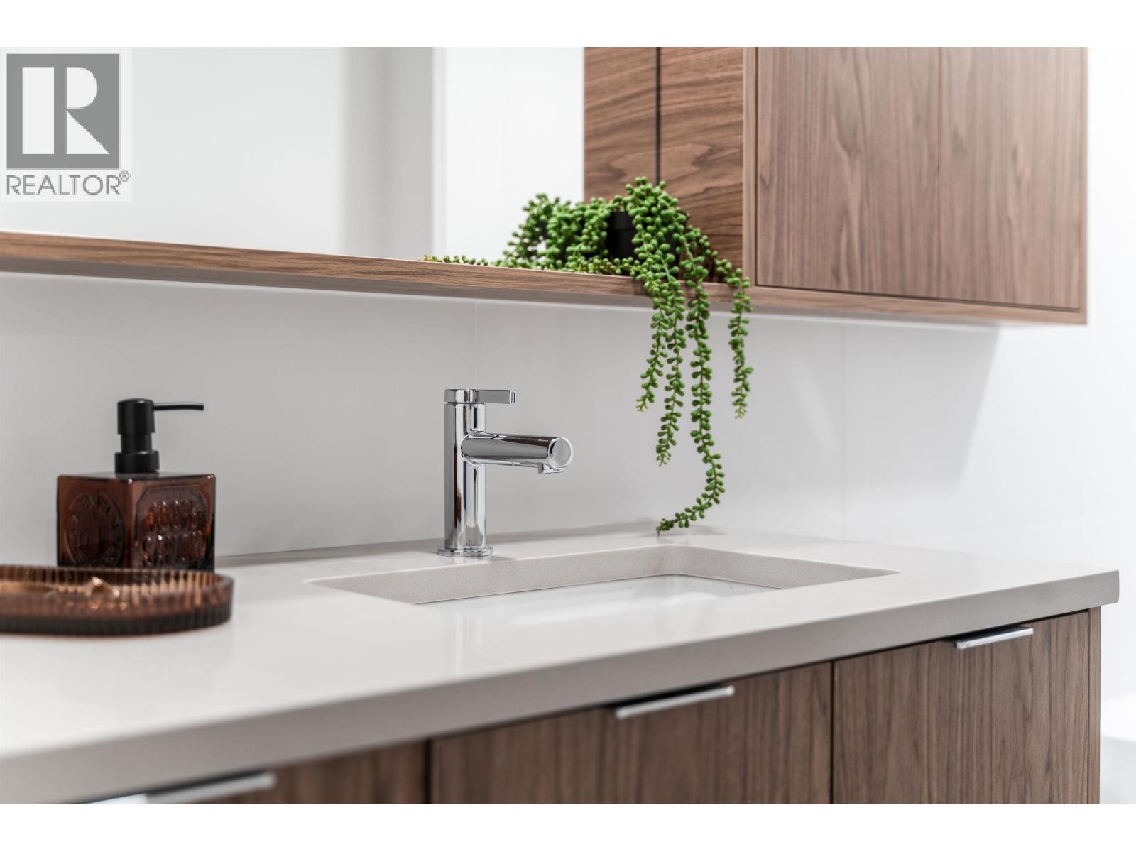 












204 2419 GRANT STREET

,
Vancouver,




British Columbia
V5K3G5

