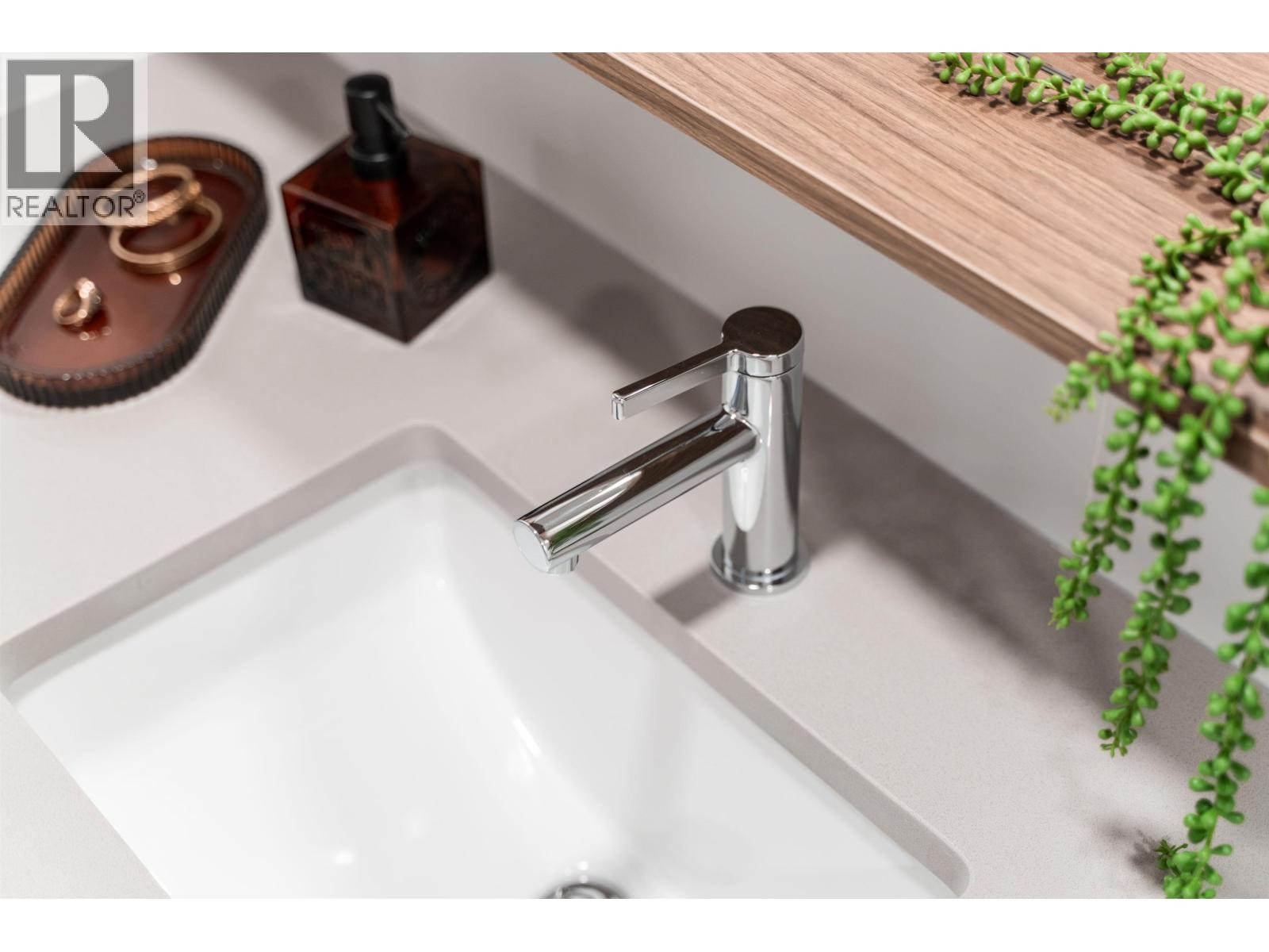 












204 2419 GRANT STREET

,
Vancouver,




British Columbia
V5K3G5

