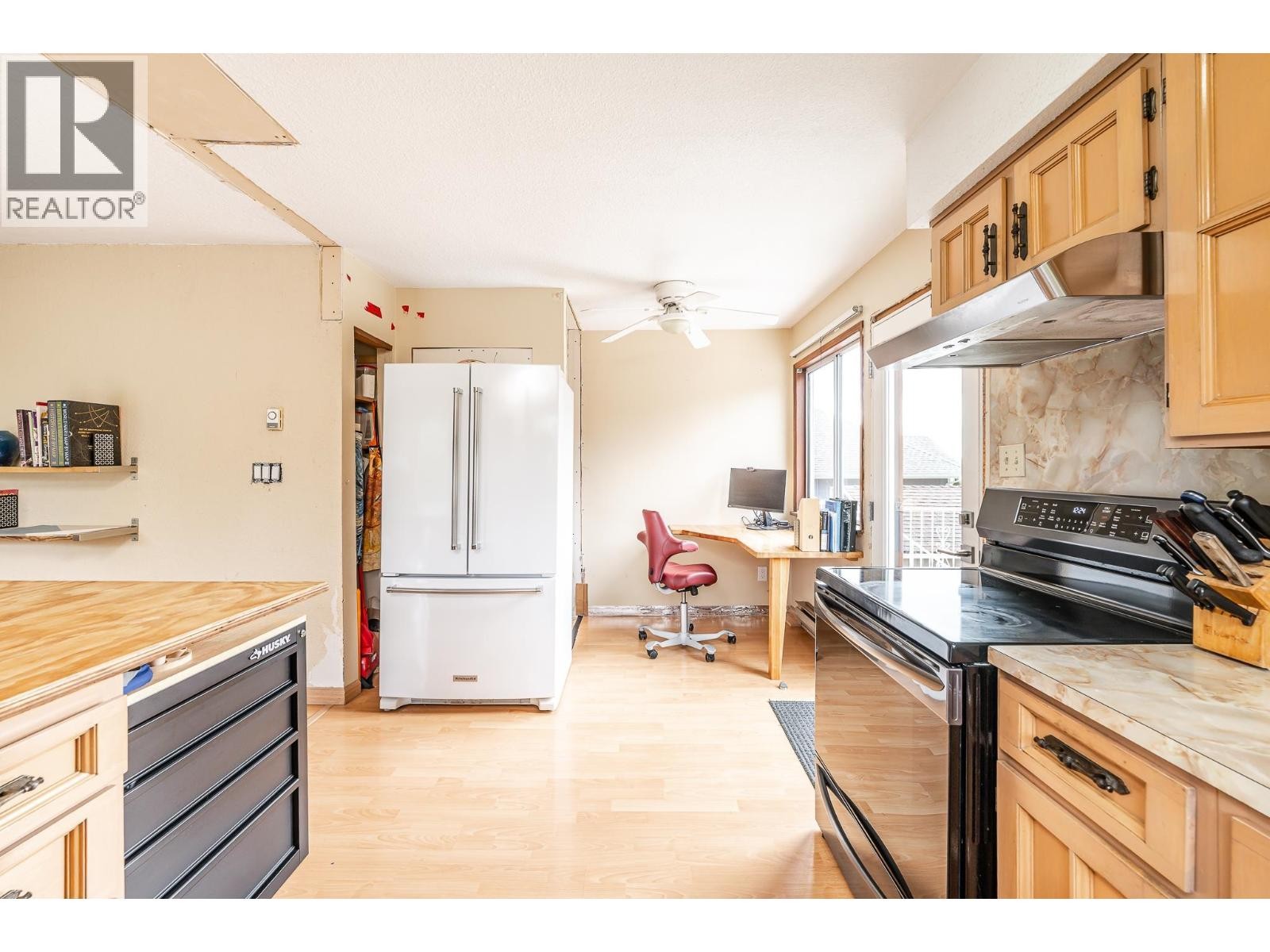 












2332 ARGYLE CRESCENT

,
Squamish,




British Columbia
V0N1T0

