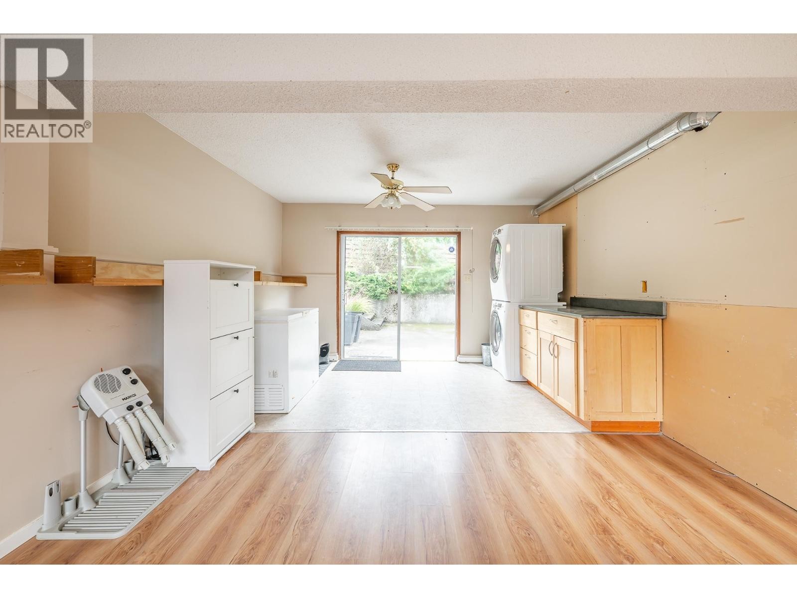 












2332 ARGYLE CRESCENT

,
Squamish,




British Columbia
V0N1T0

