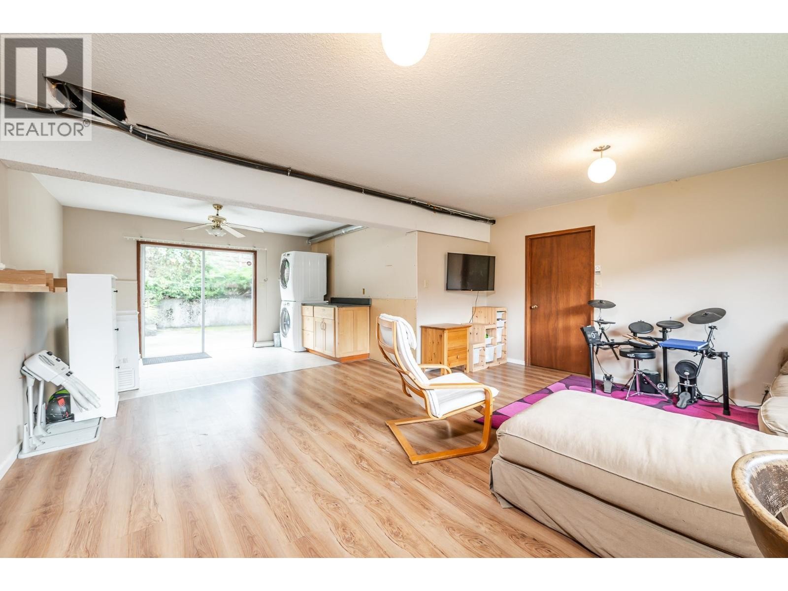 












2332 ARGYLE CRESCENT

,
Squamish,




British Columbia
V0N1T0

