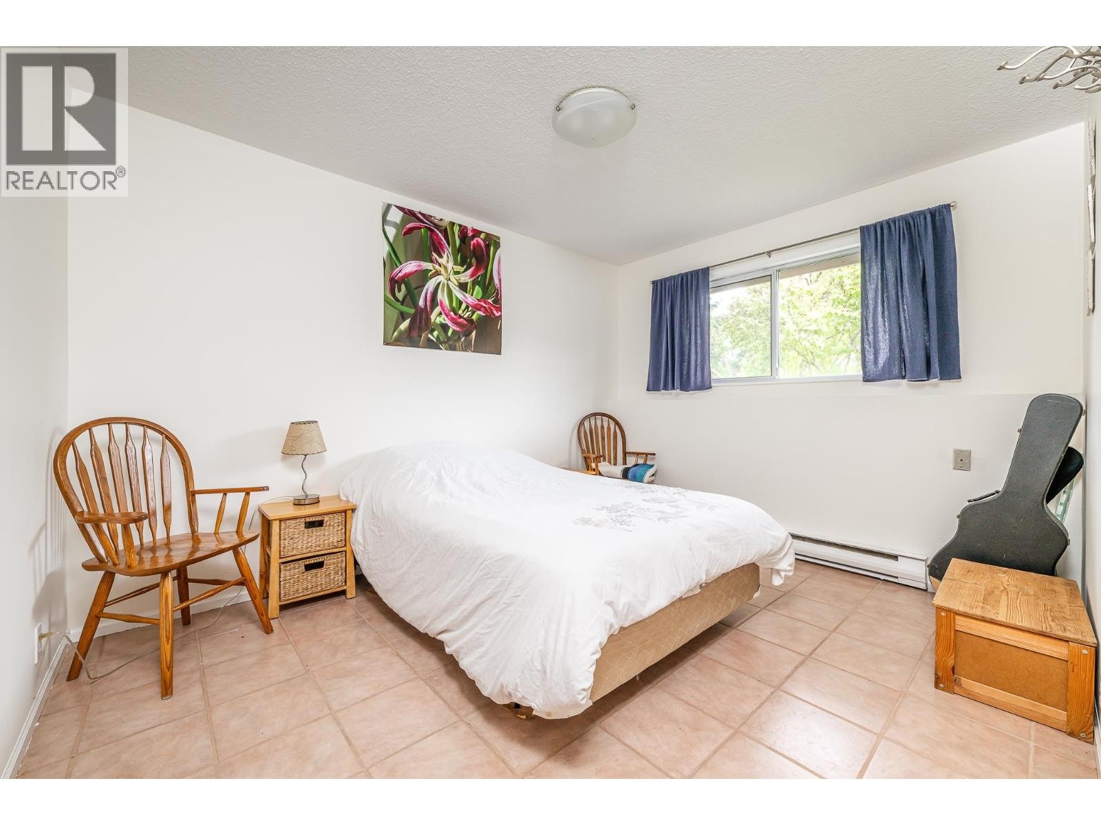












2332 ARGYLE CRESCENT

,
Squamish,




British Columbia
V0N1T0

