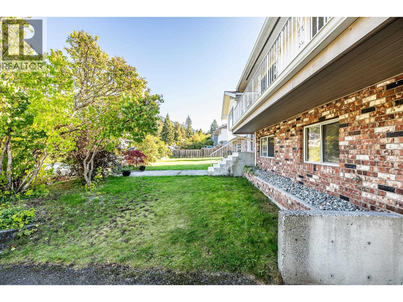 












2332 ARGYLE CRESCENT

,
Squamish,




British Columbia
V0N1T0

