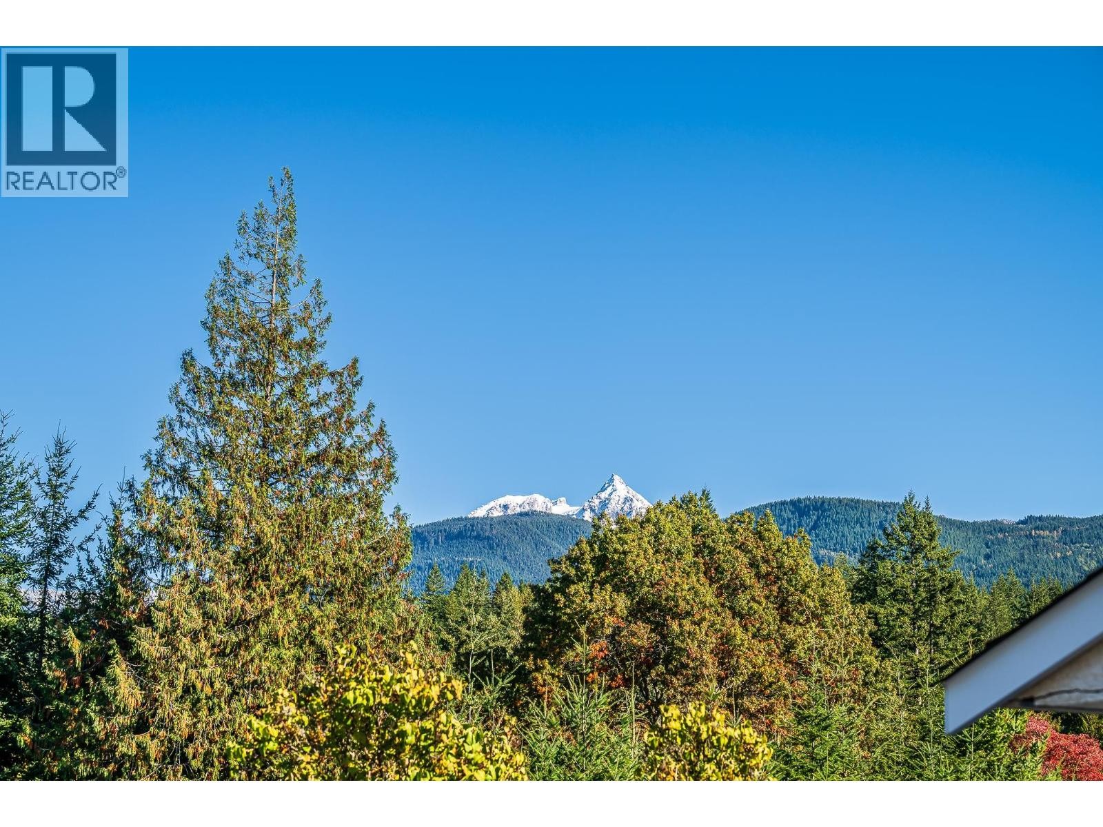 












2332 ARGYLE CRESCENT

,
Squamish,




British Columbia
V0N1T0

