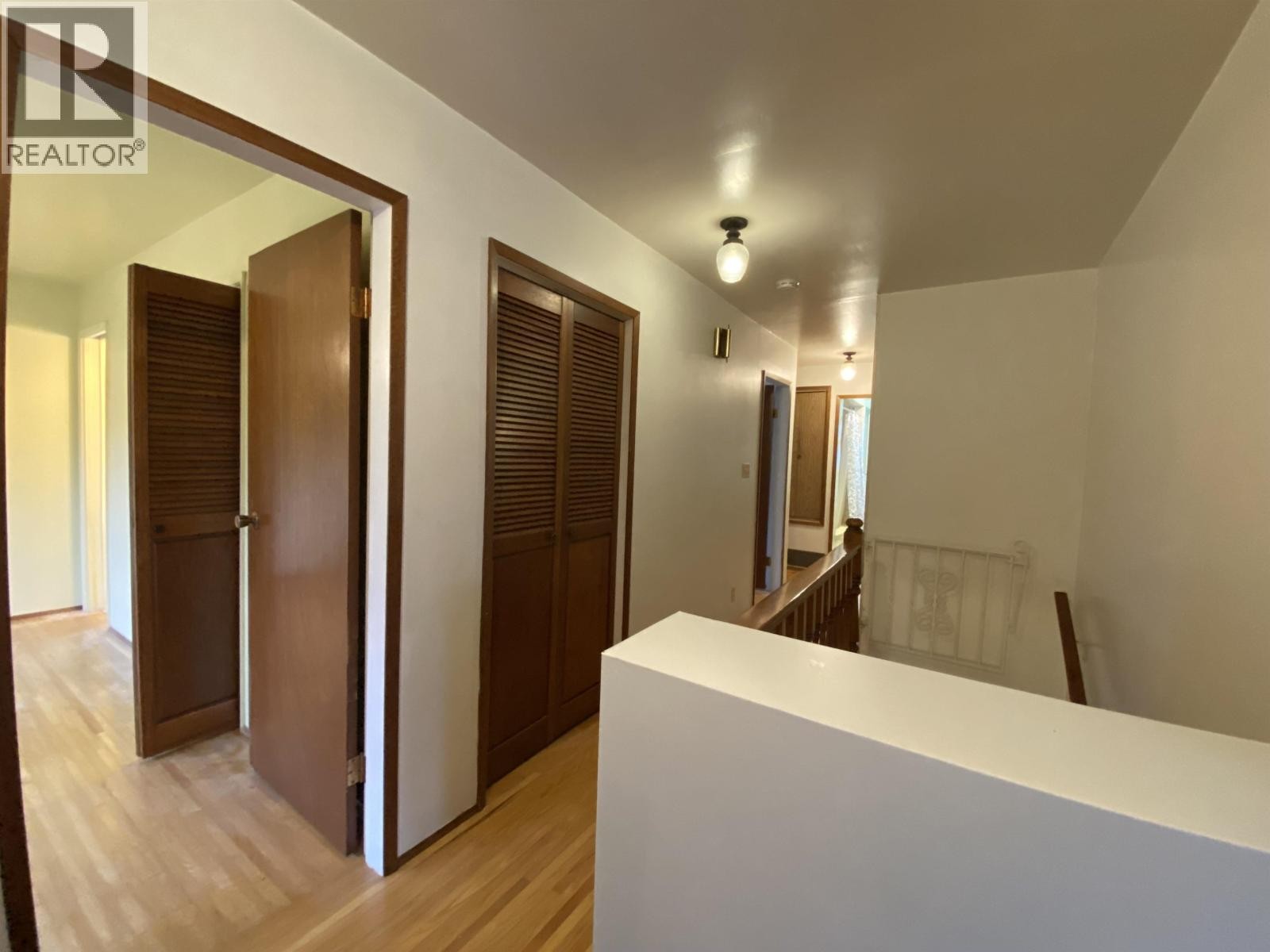 












6145 SHERBROOKE STREET

,
Vancouver,




British Columbia
V5W3N4

