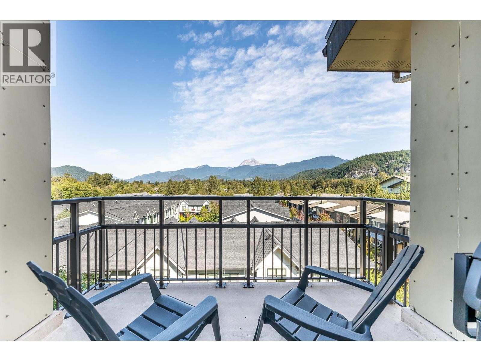 












521 1211 VILLAGE GREEN WAY

,
Squamish,




British Columbia
V8B0R7


